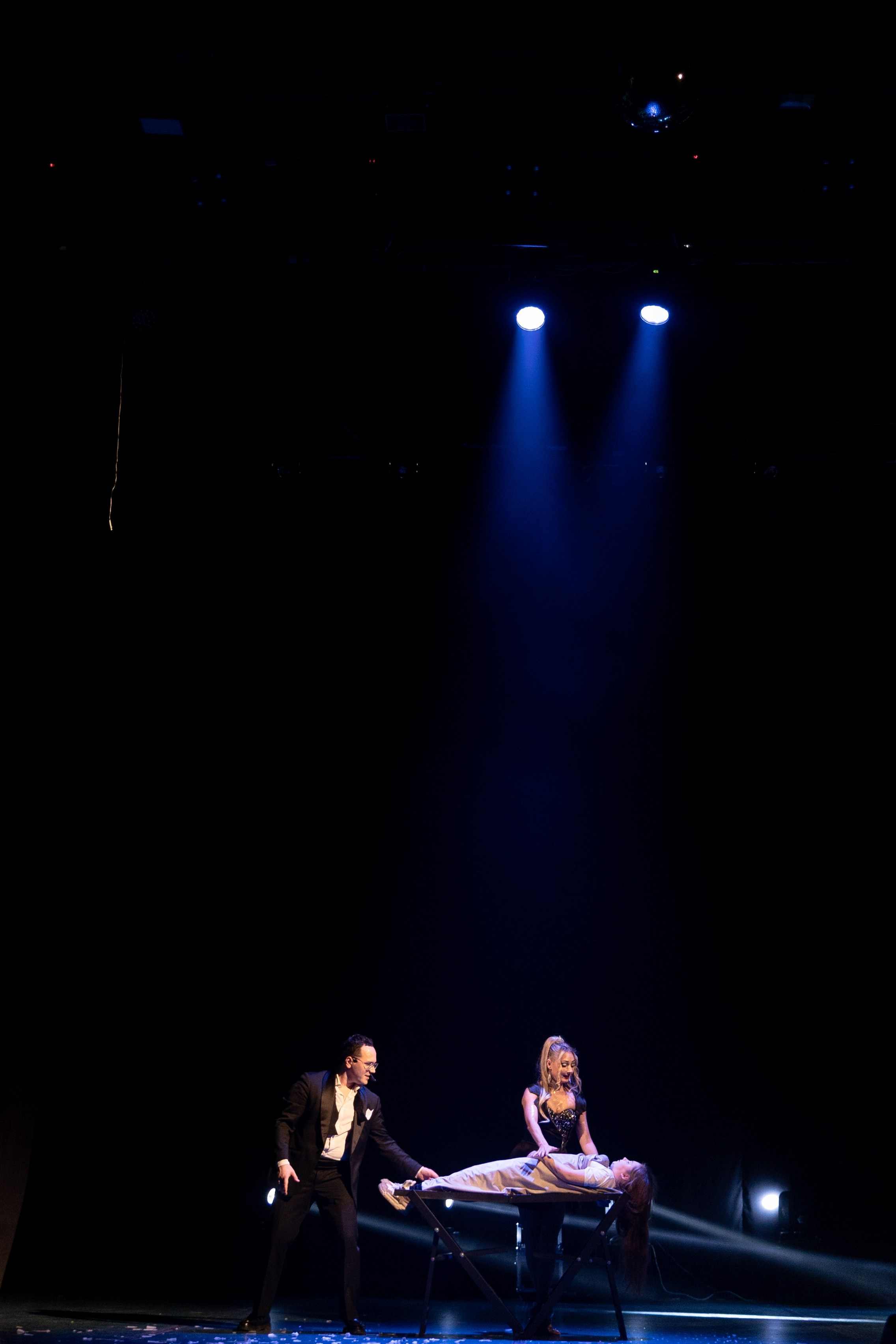 Шоу Фокусников