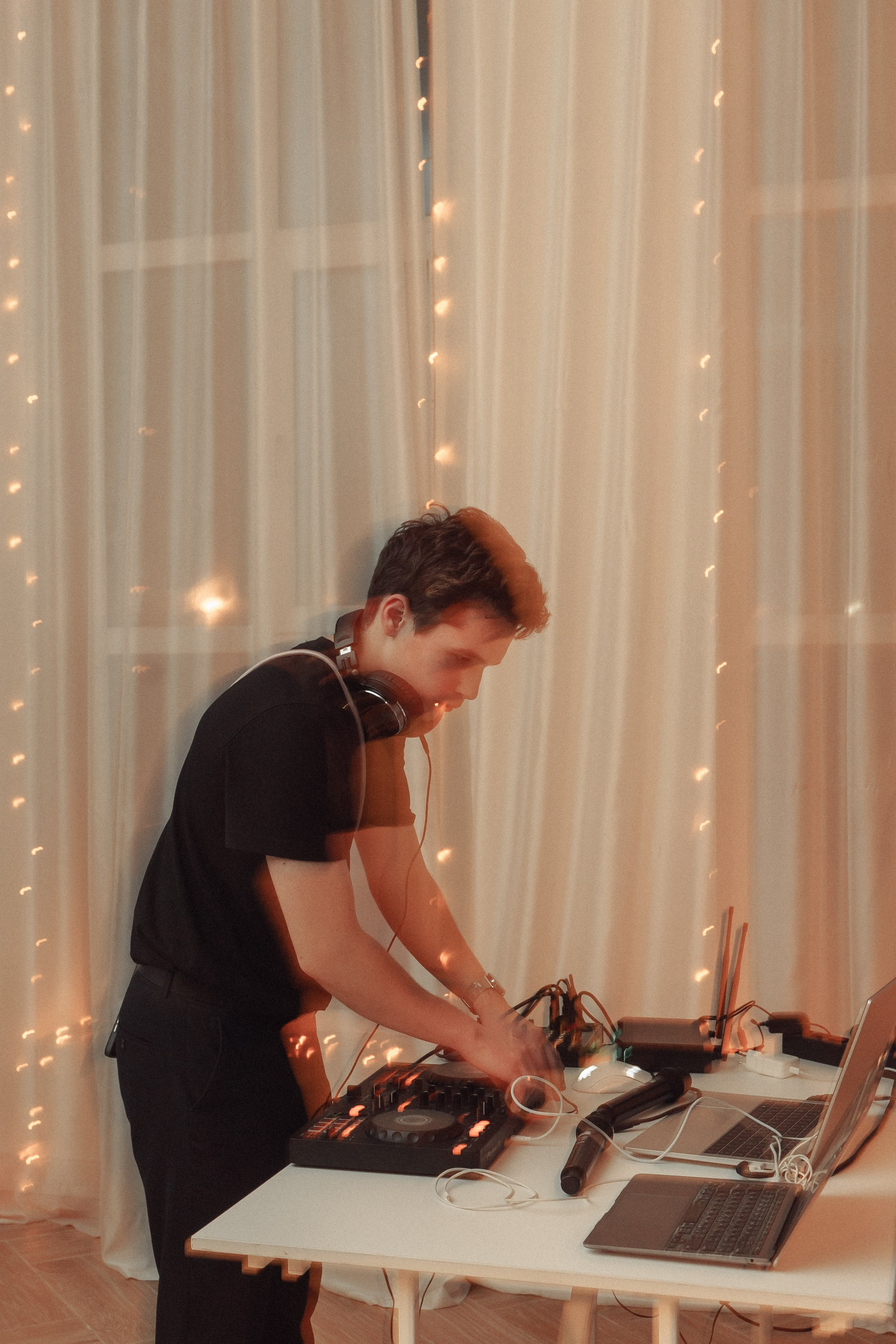 Поэтический вечер в Amore house. Эстетичная фото- и видеосъёмка Ирина Арсентьева. Челябинск и весь мир