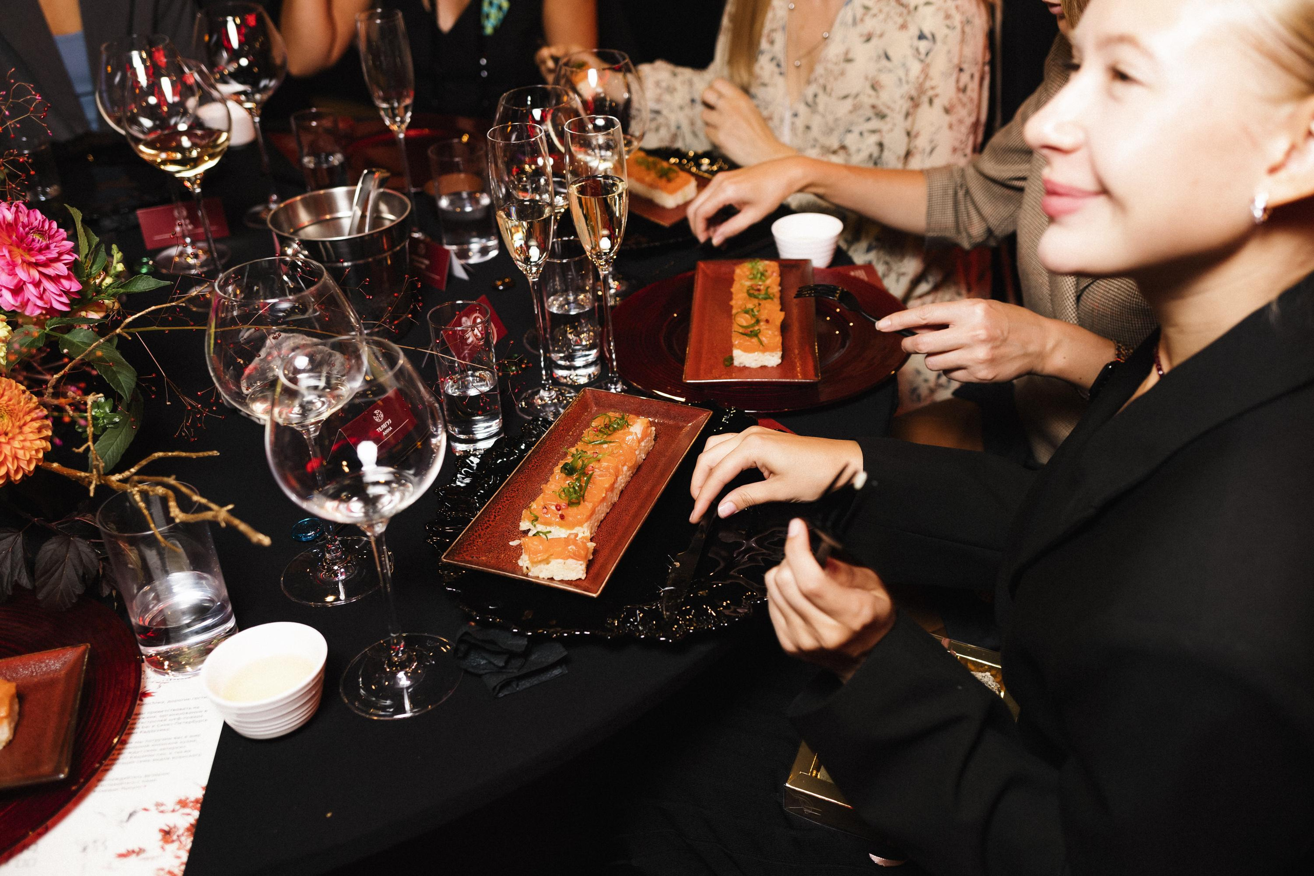 HANAMI [ГАЛА-УЖИН]. СВОИ. ФОТООТЧЕТЫ-СОБЫТИЯ-МЕСТА