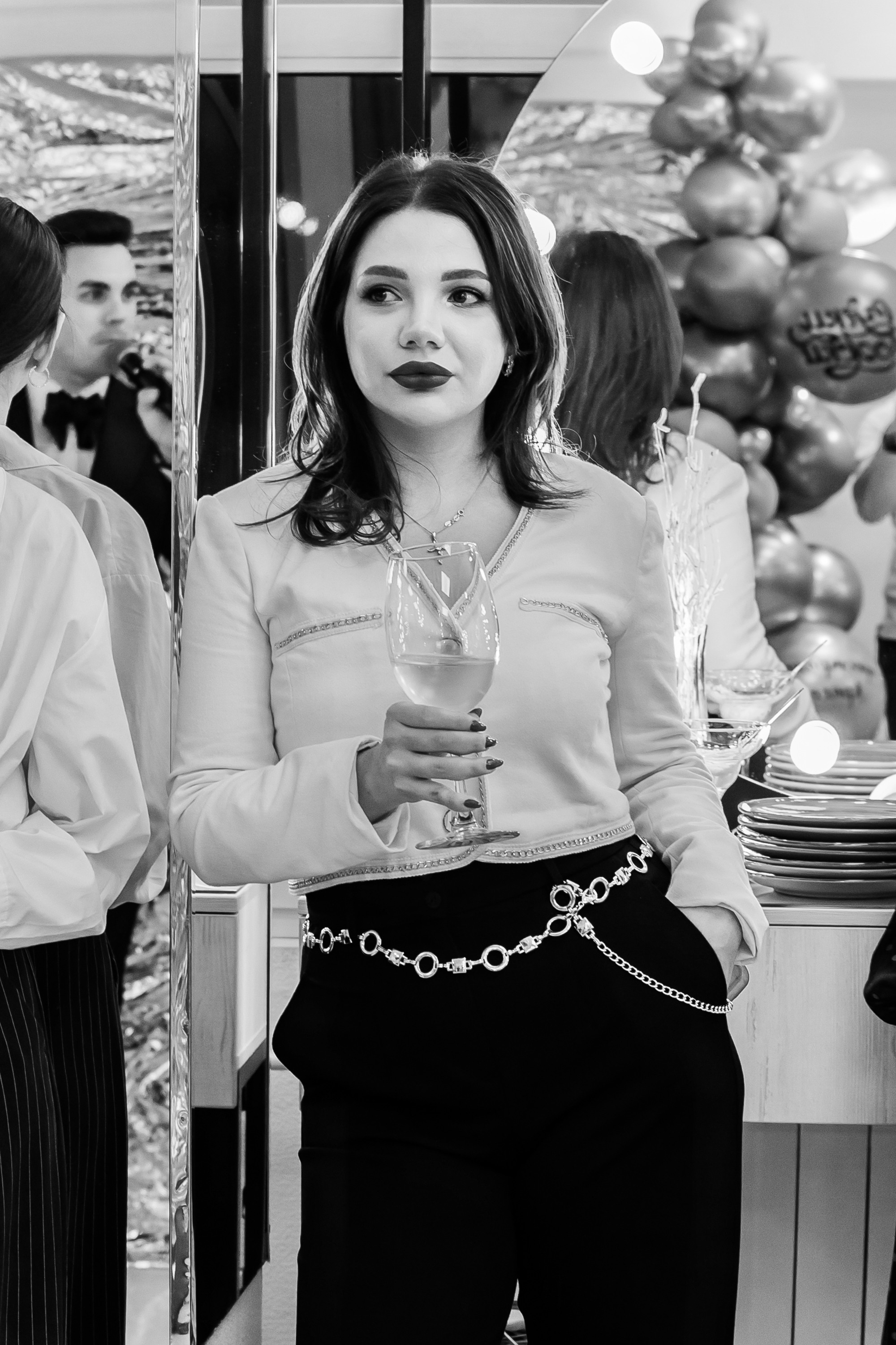 РУЧКИ НОЖКИ [ОФИЦИАЛЬНОЕ ОТКРЫТИЕ]. СВОИ. ФОТООТЧЕТЫ-СОБЫТИЯ-МЕСТА