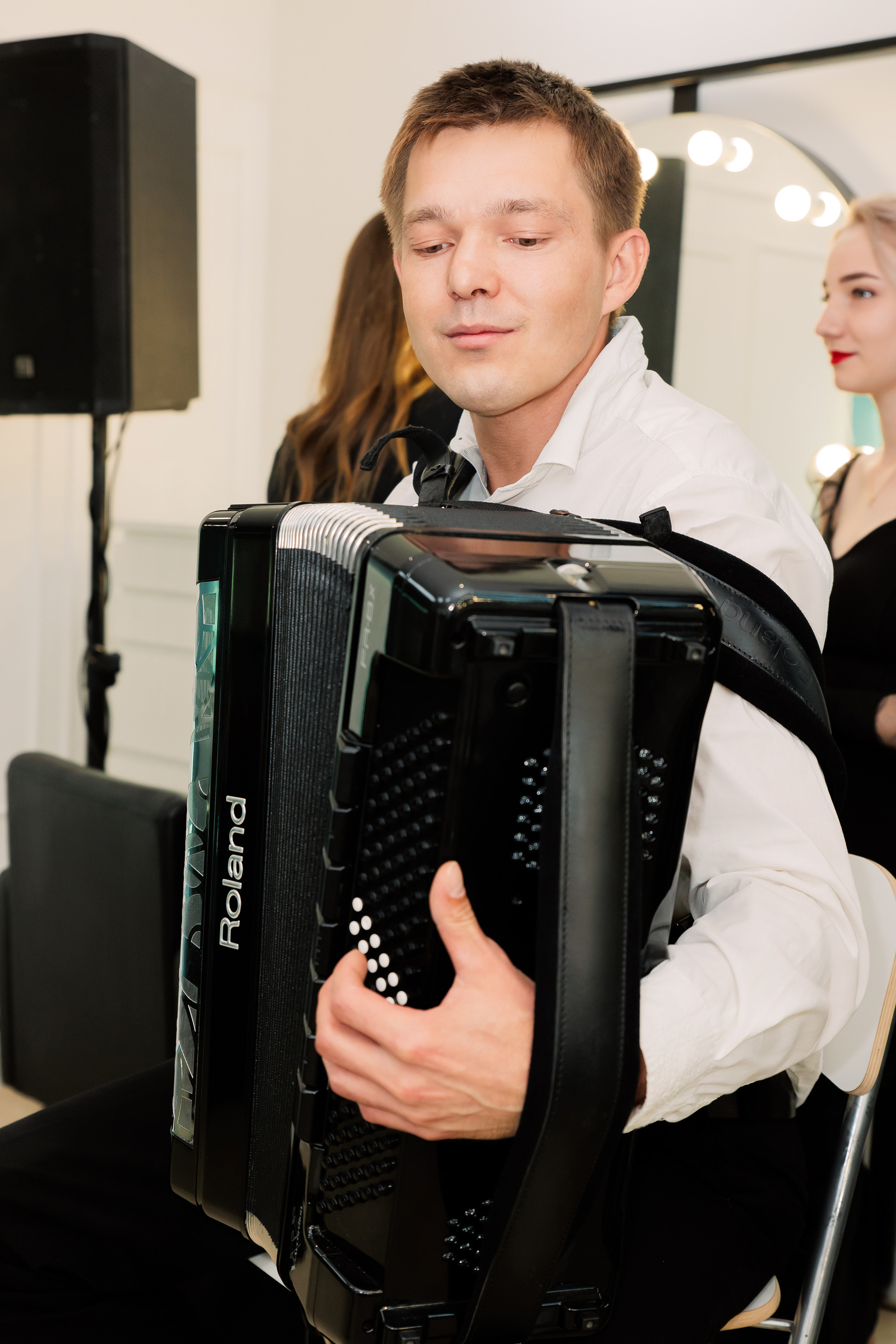 РУЧКИ НОЖКИ [ОФИЦИАЛЬНОЕ ОТКРЫТИЕ]. СВОИ. ФОТООТЧЕТЫ-СОБЫТИЯ-МЕСТА