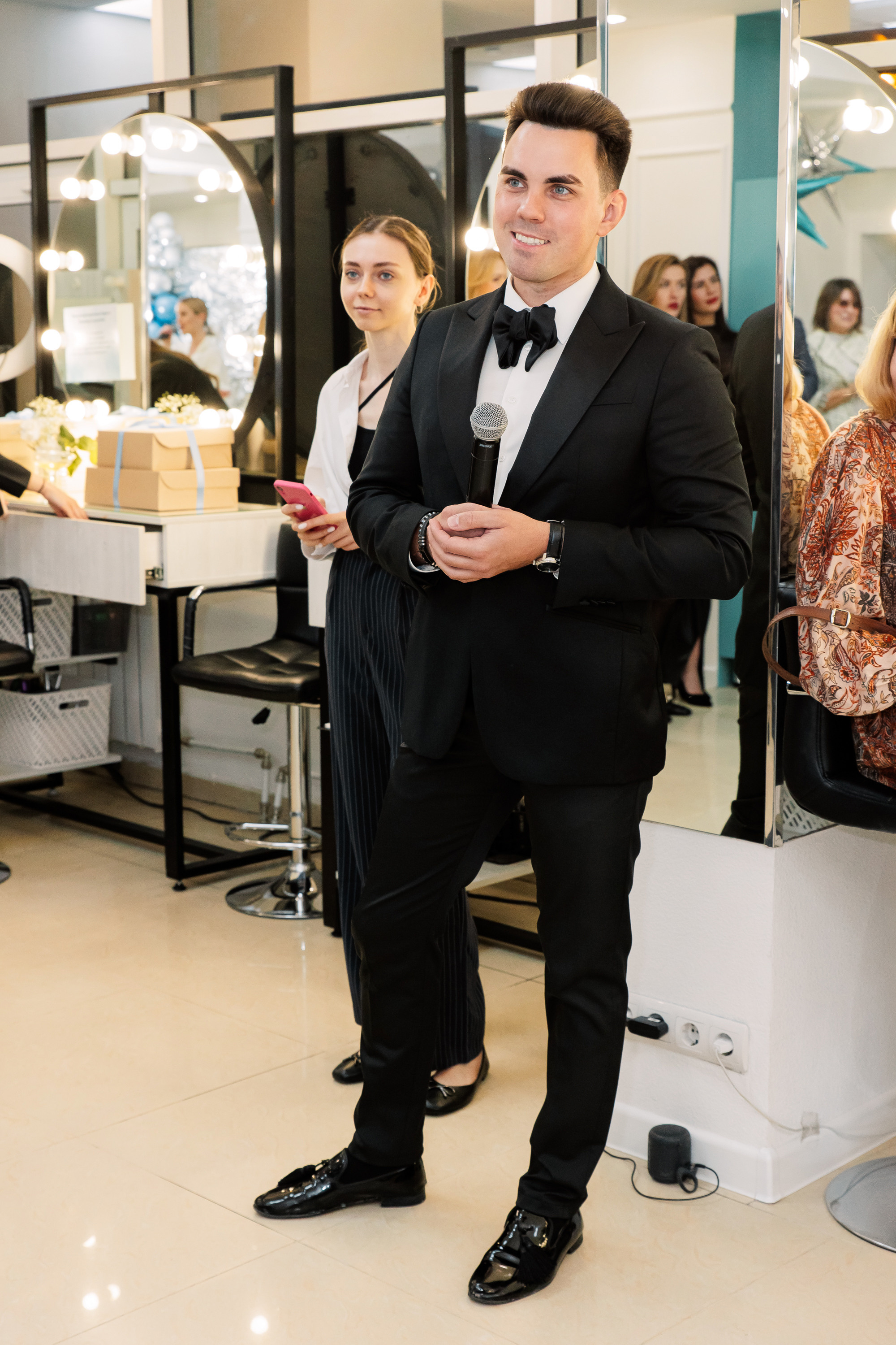 РУЧКИ НОЖКИ [ОФИЦИАЛЬНОЕ ОТКРЫТИЕ]. СВОИ. ФОТООТЧЕТЫ-СОБЫТИЯ-МЕСТА