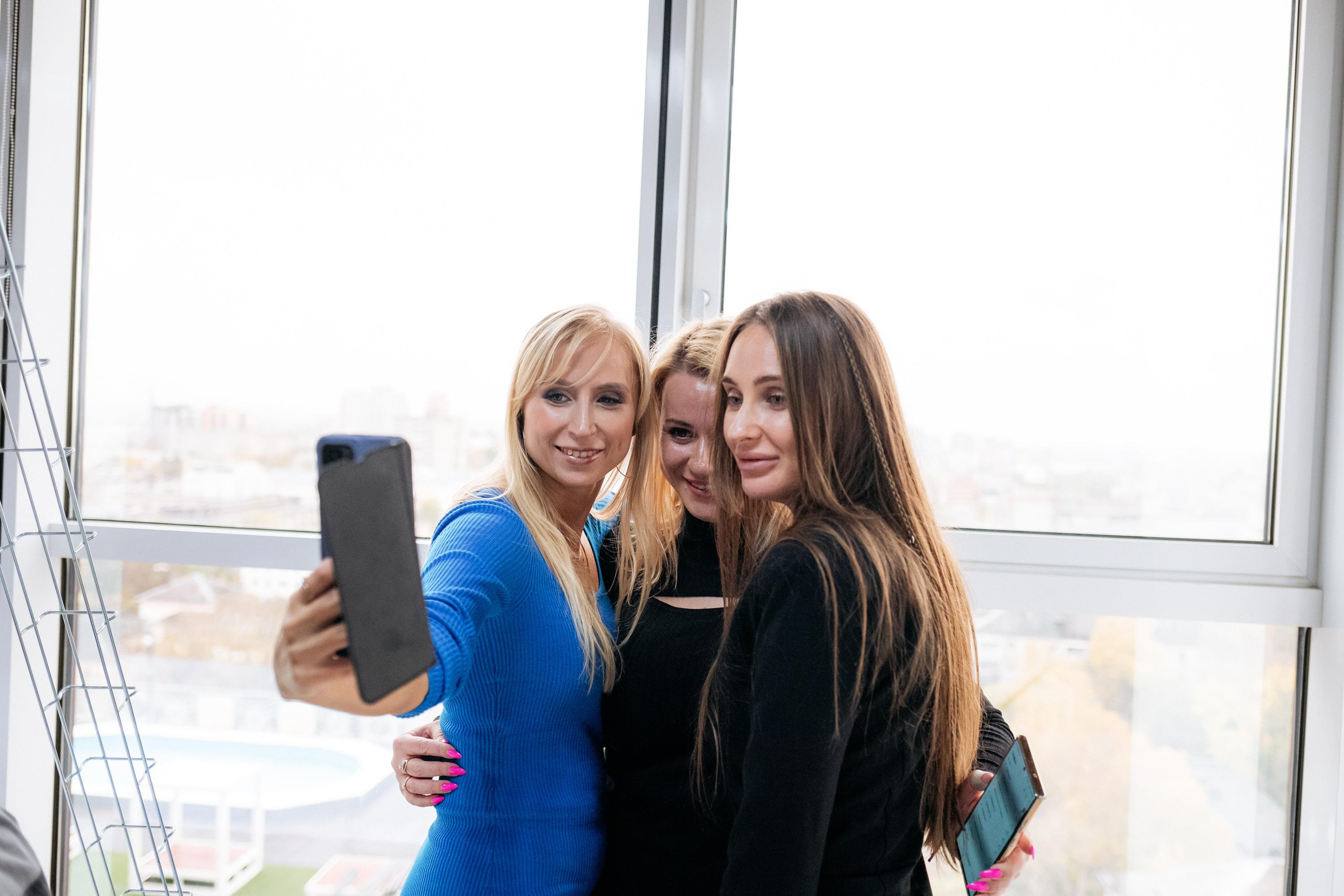 РРК «РОДИНА» [Открытие нового офиса]. СВОИ. ФОТООТЧЕТЫ-СОБЫТИЯ-МЕСТА