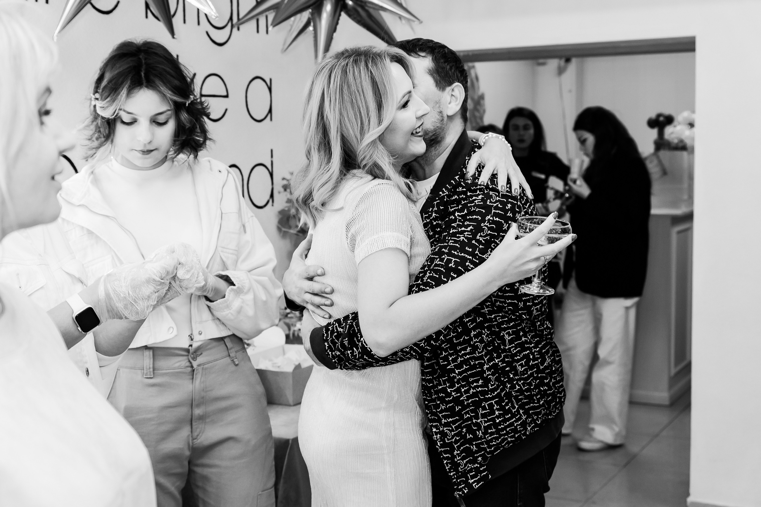 РУЧКИ НОЖКИ [ОФИЦИАЛЬНОЕ ОТКРЫТИЕ]. СВОИ. ФОТООТЧЕТЫ-СОБЫТИЯ-МЕСТА