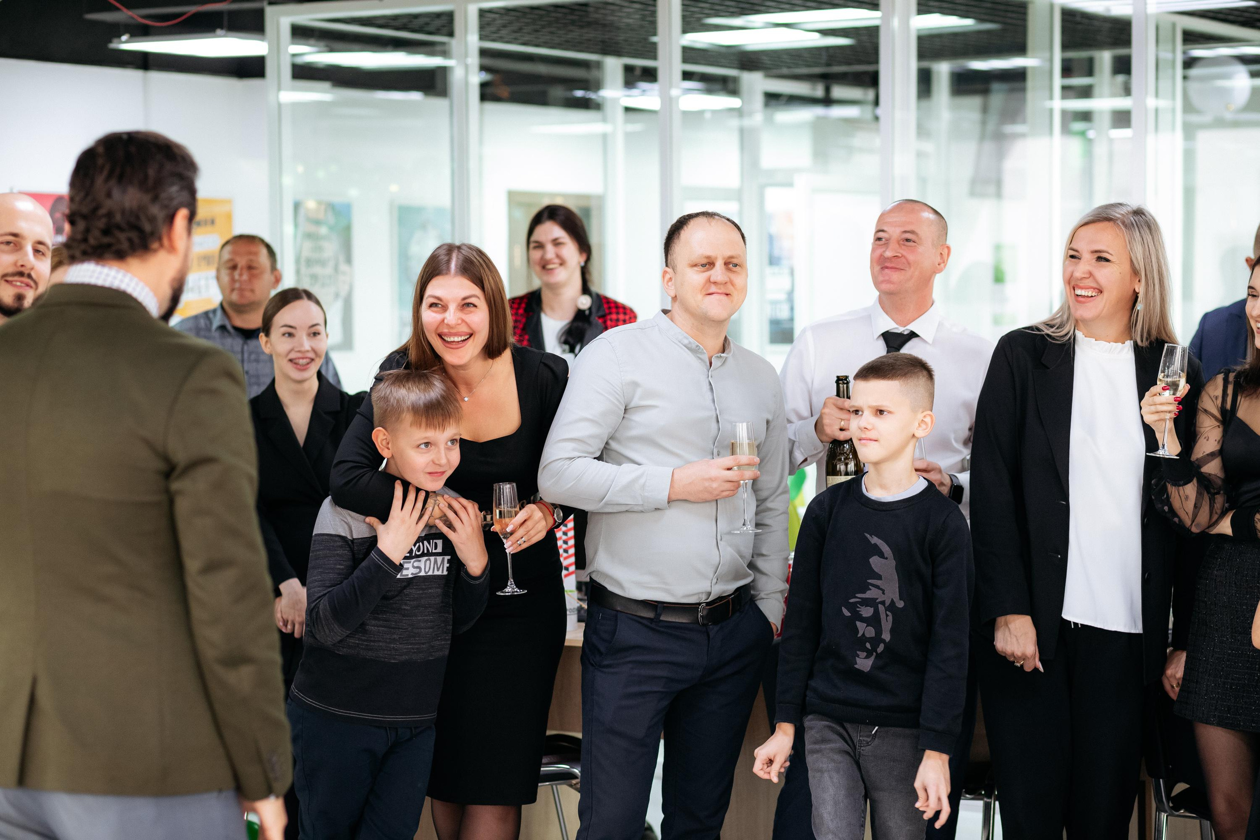 РРК «РОДИНА» [Открытие нового офиса]. СВОИ. ФОТООТЧЕТЫ-СОБЫТИЯ-МЕСТА