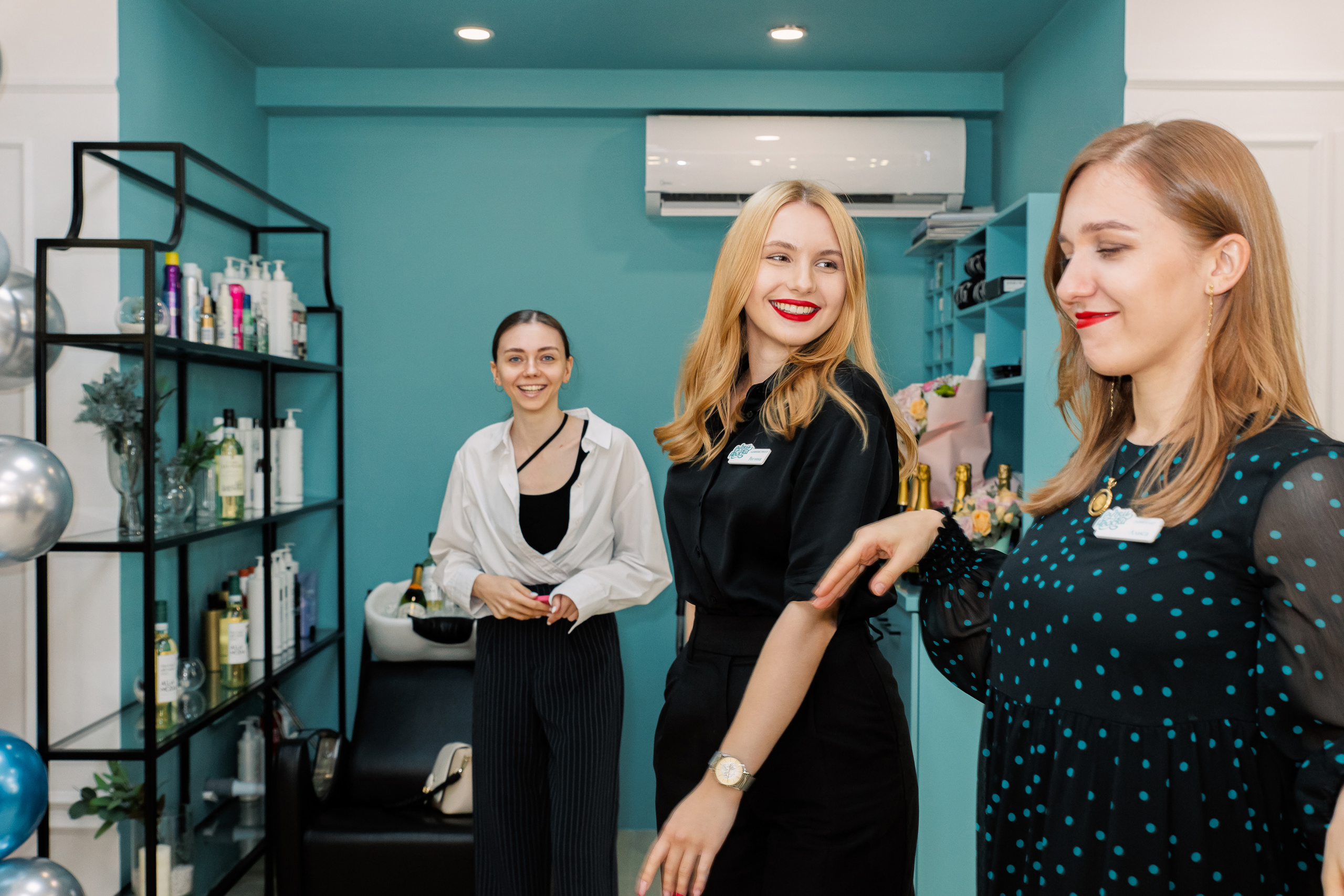 РУЧКИ НОЖКИ [ОФИЦИАЛЬНОЕ ОТКРЫТИЕ]. СВОИ. ФОТООТЧЕТЫ-СОБЫТИЯ-МЕСТА