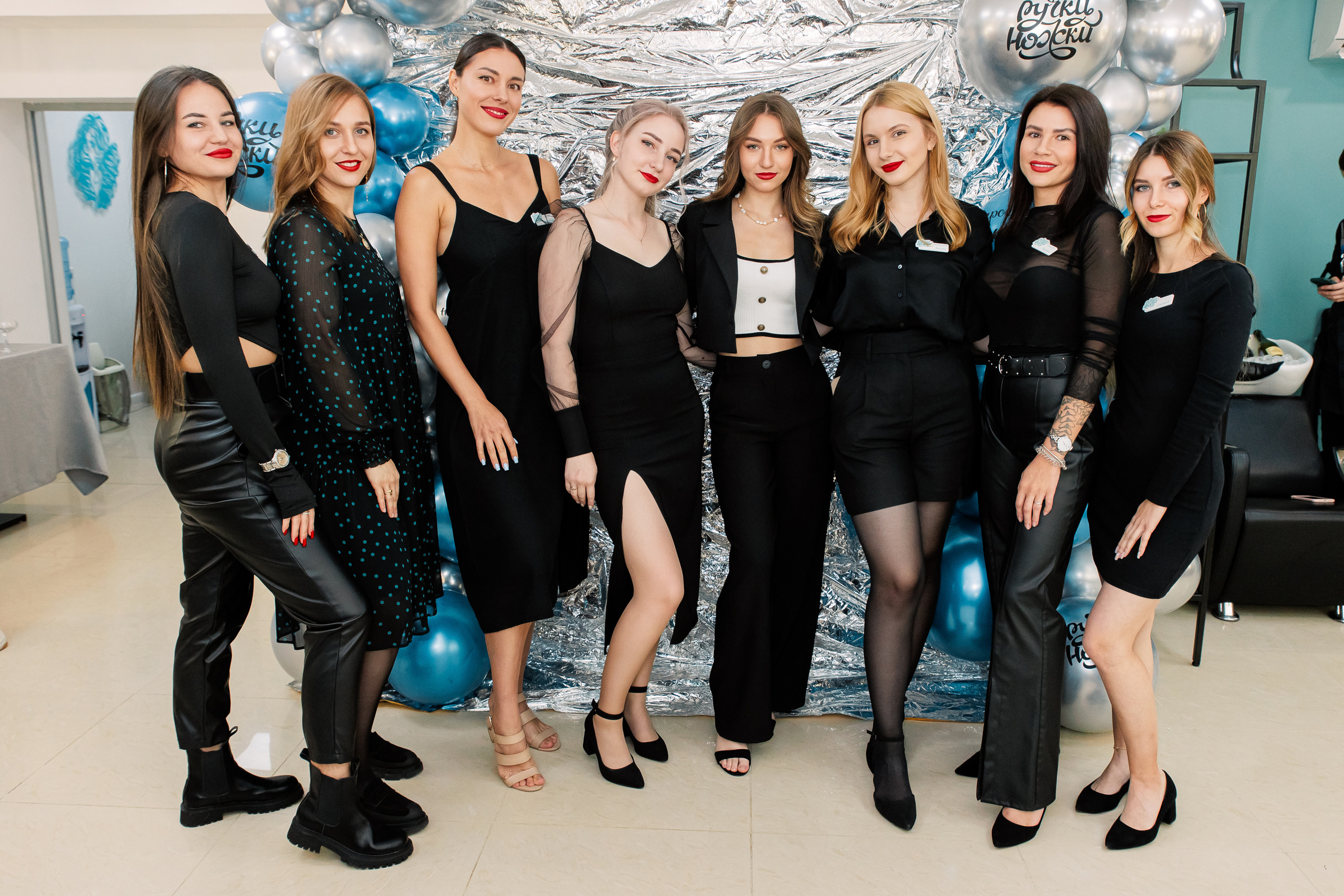 РУЧКИ НОЖКИ [ОФИЦИАЛЬНОЕ ОТКРЫТИЕ]. СВОИ. ФОТООТЧЕТЫ-СОБЫТИЯ-МЕСТА