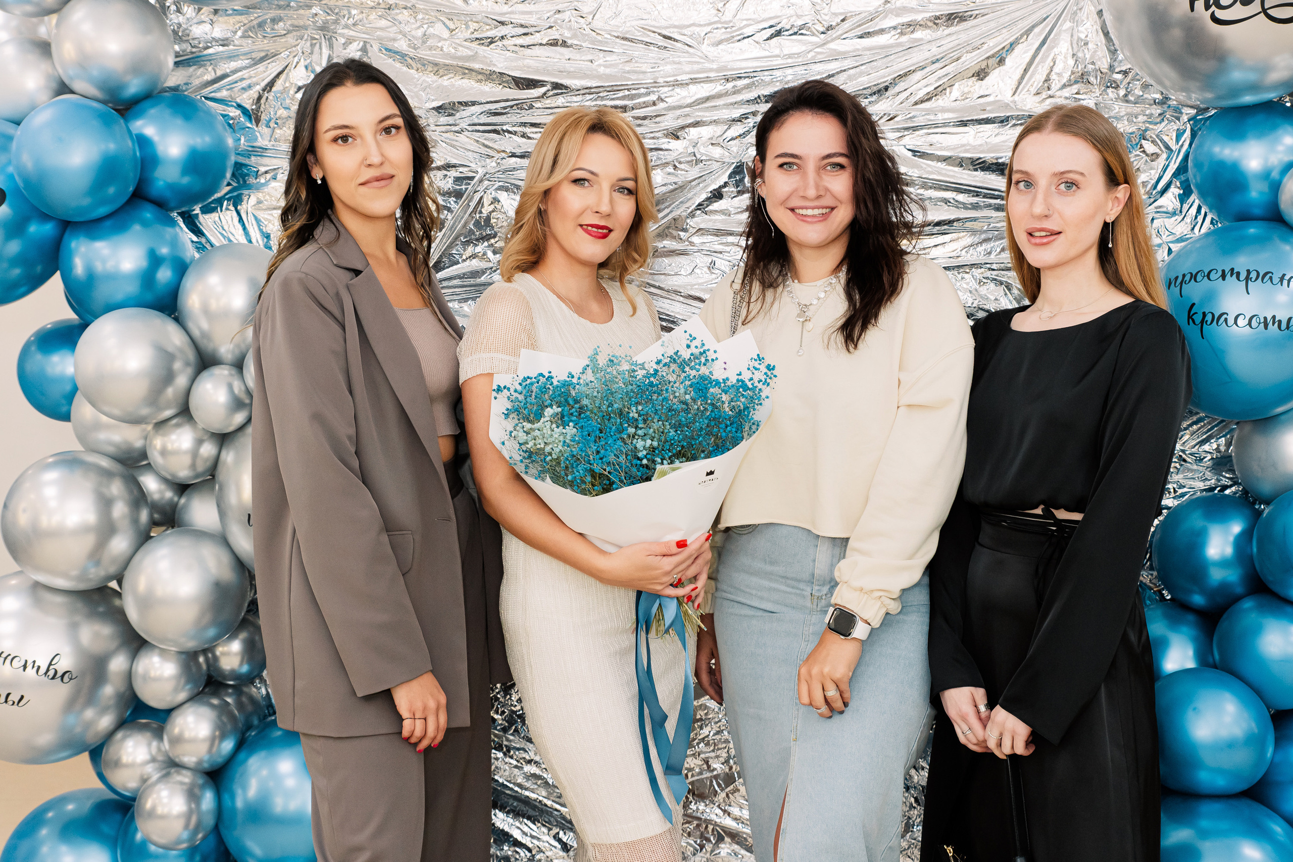 РУЧКИ НОЖКИ [ОФИЦИАЛЬНОЕ ОТКРЫТИЕ]. СВОИ. ФОТООТЧЕТЫ-СОБЫТИЯ-МЕСТА