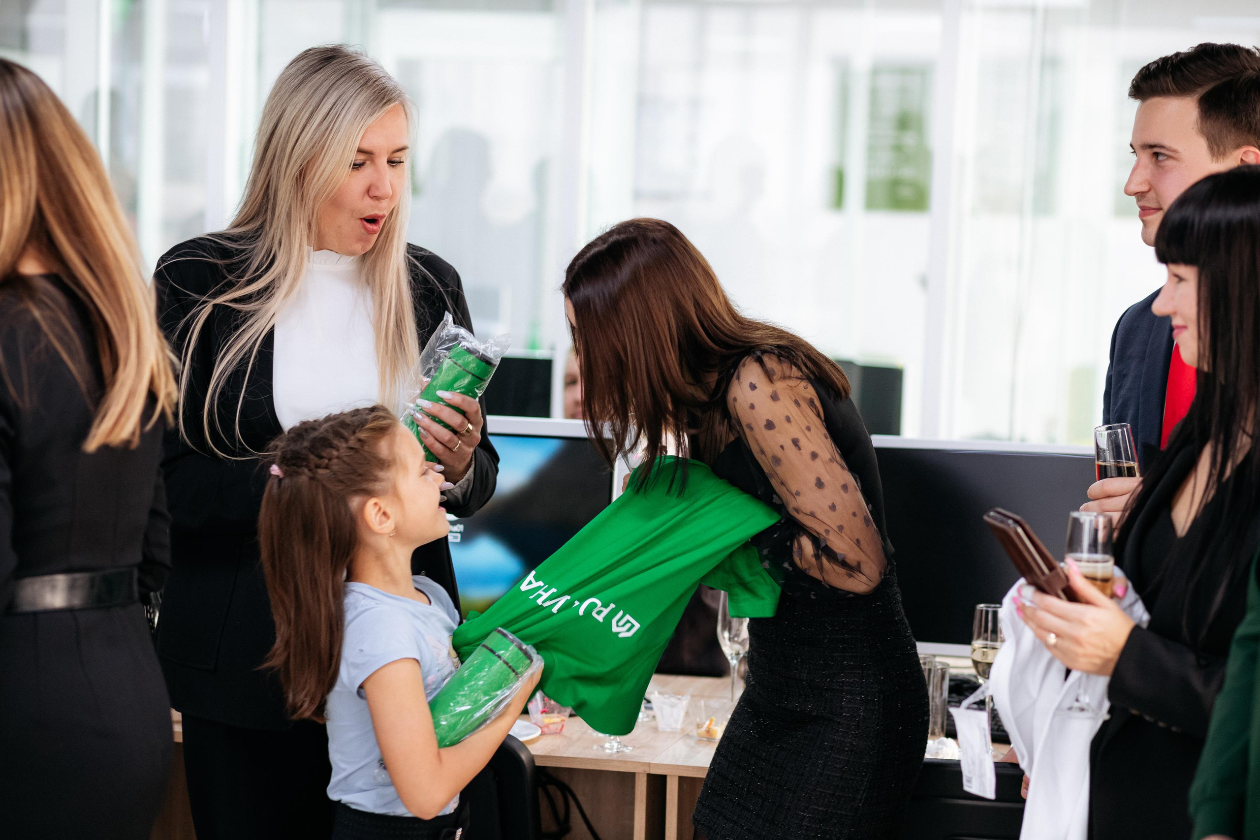 РРК «РОДИНА» [Открытие нового офиса]. СВОИ. ФОТООТЧЕТЫ-СОБЫТИЯ-МЕСТА