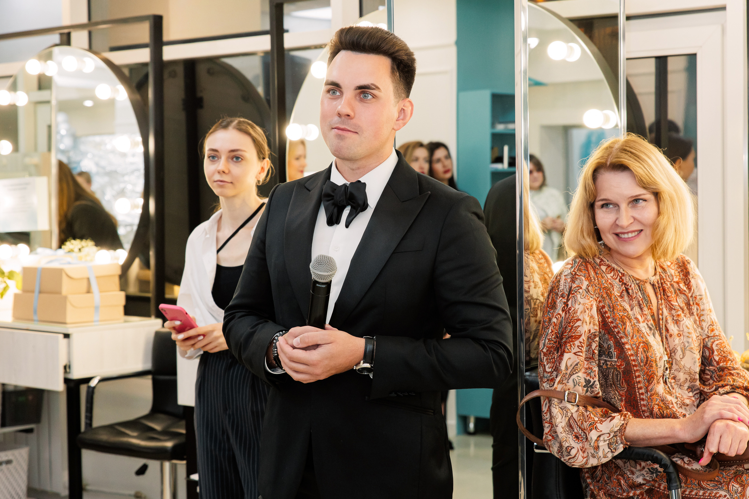 РУЧКИ НОЖКИ [ОФИЦИАЛЬНОЕ ОТКРЫТИЕ]. СВОИ. ФОТООТЧЕТЫ-СОБЫТИЯ-МЕСТА