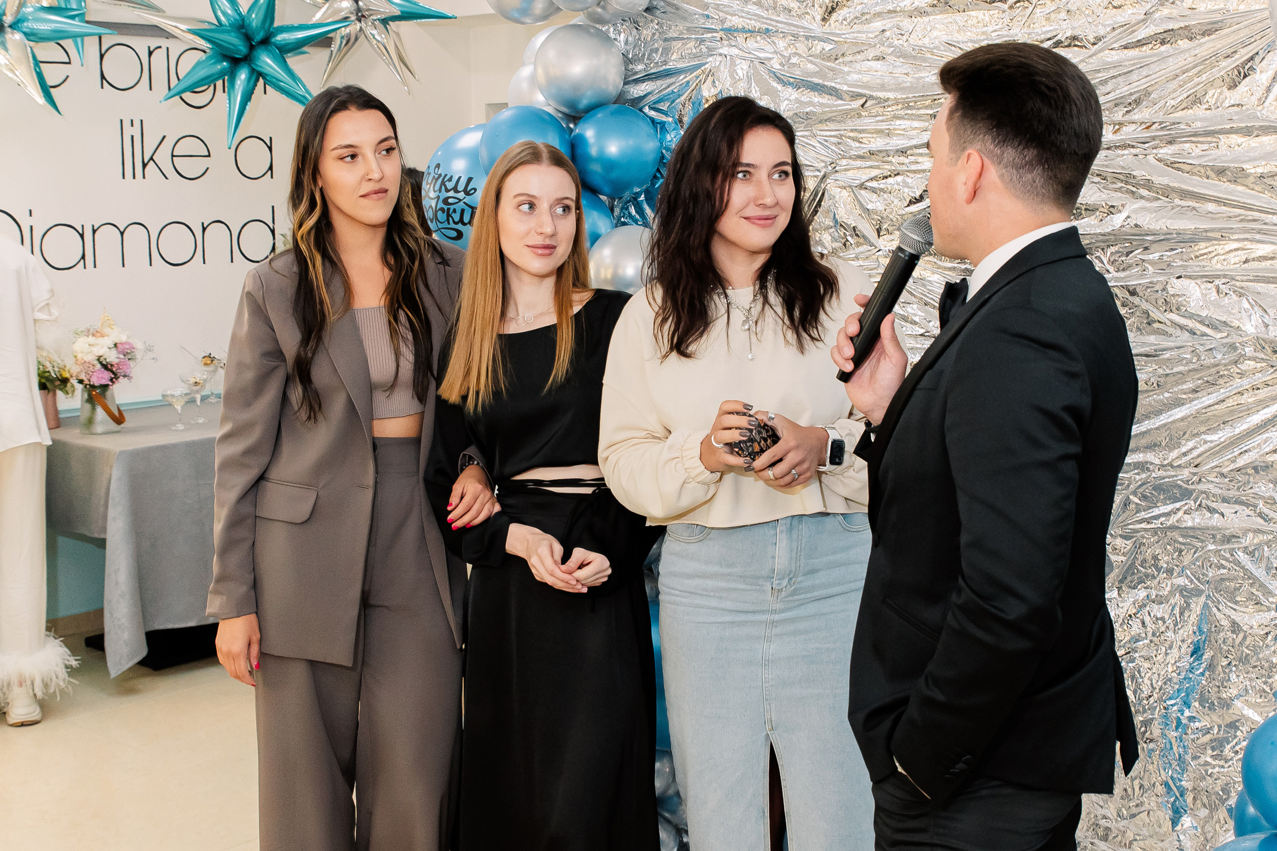 РУЧКИ НОЖКИ [ОФИЦИАЛЬНОЕ ОТКРЫТИЕ]. СВОИ. ФОТООТЧЕТЫ-СОБЫТИЯ-МЕСТА