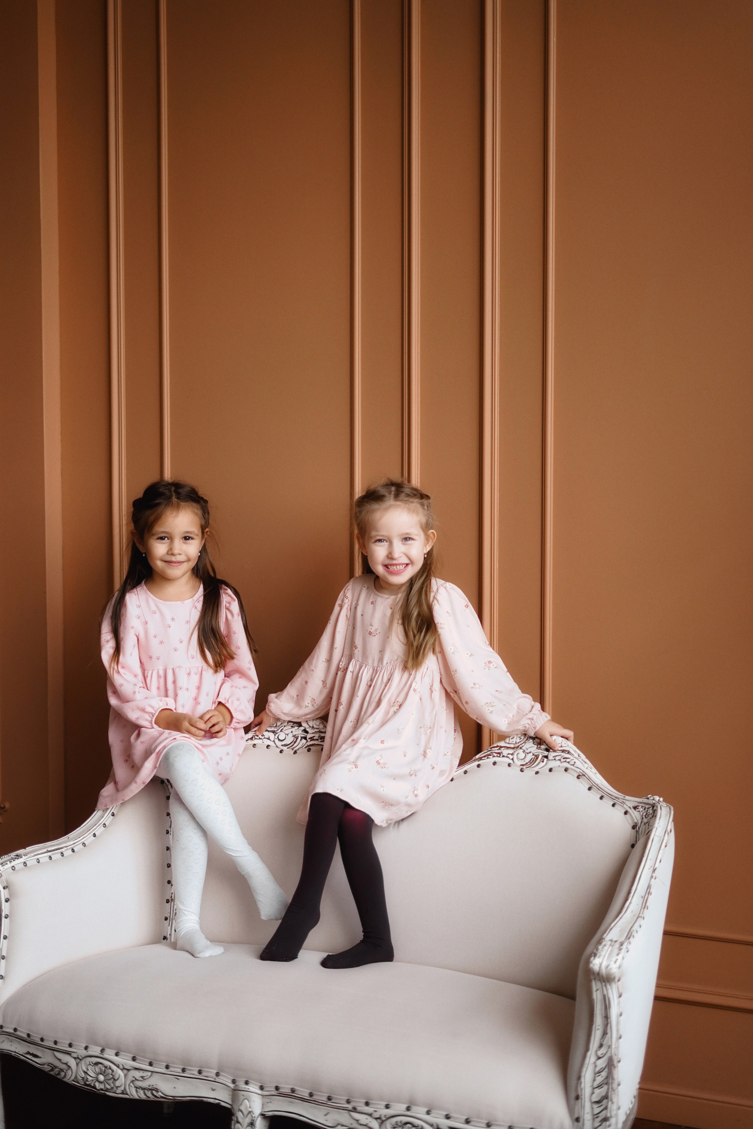 Нина Арина Нелли и николь. Фотограф Валерия Крахмалева