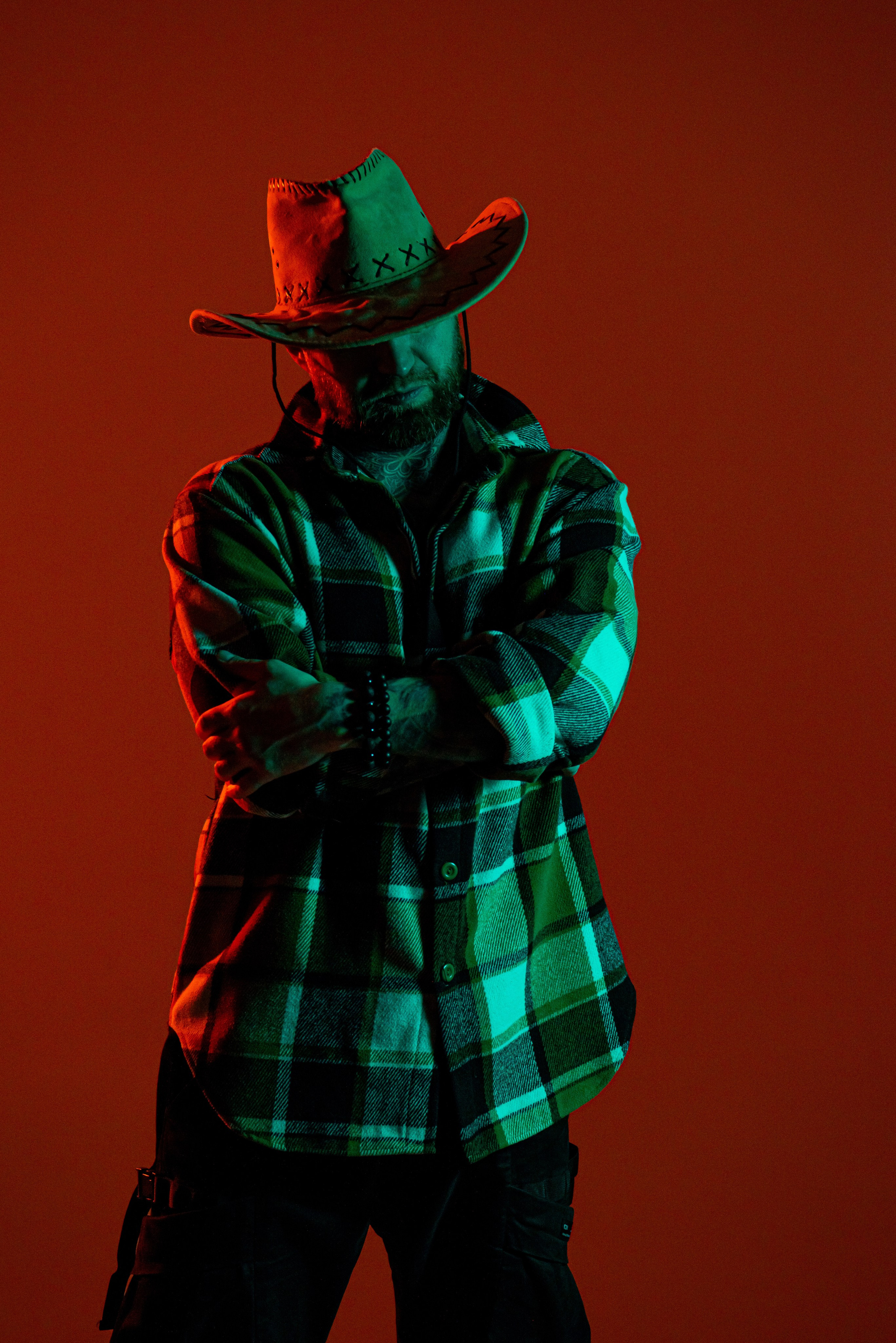 Fashion съемка с цветными фильтрами. Фотография — это миг, который фиксирует вечность