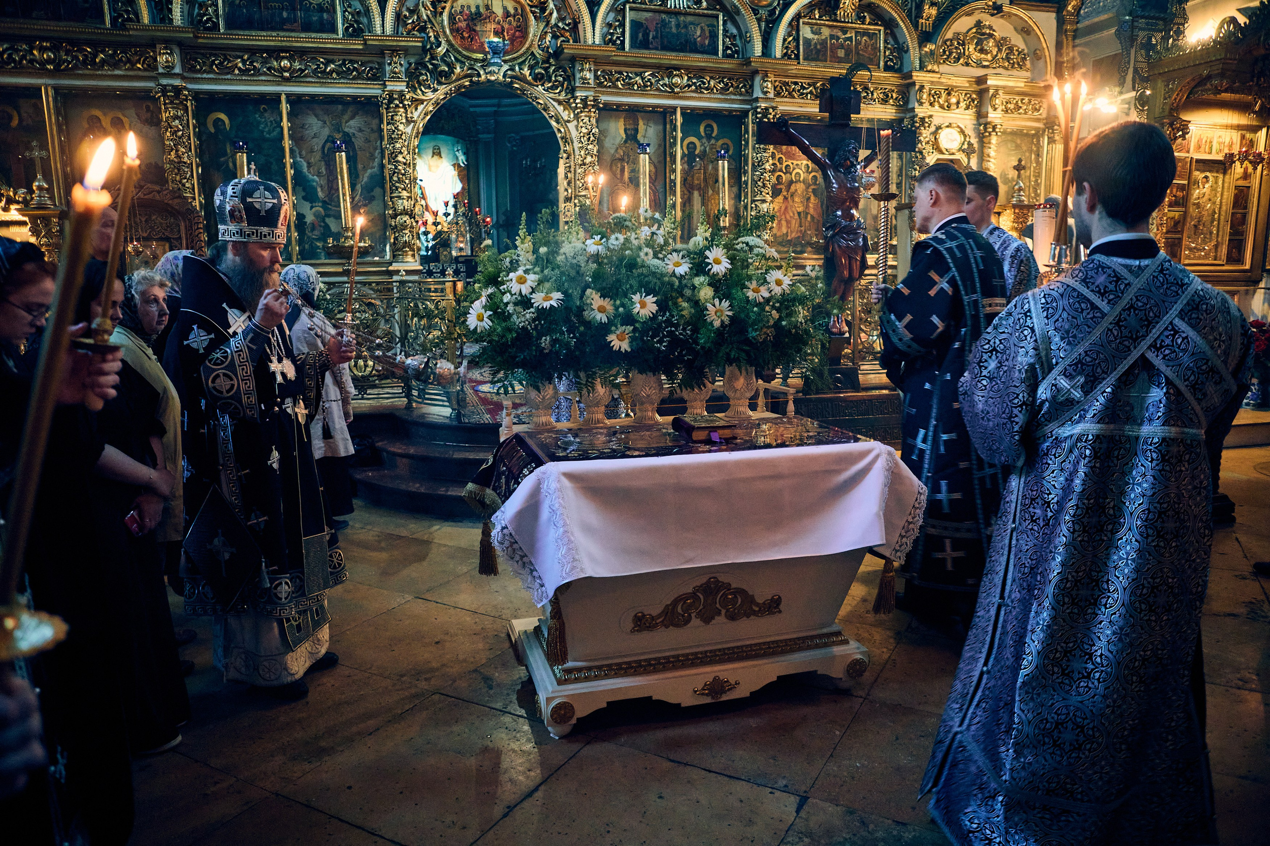 Утреня Погребение Спасителя. DMITRY MOISEENKO — фотограф, художник, топ-стилист