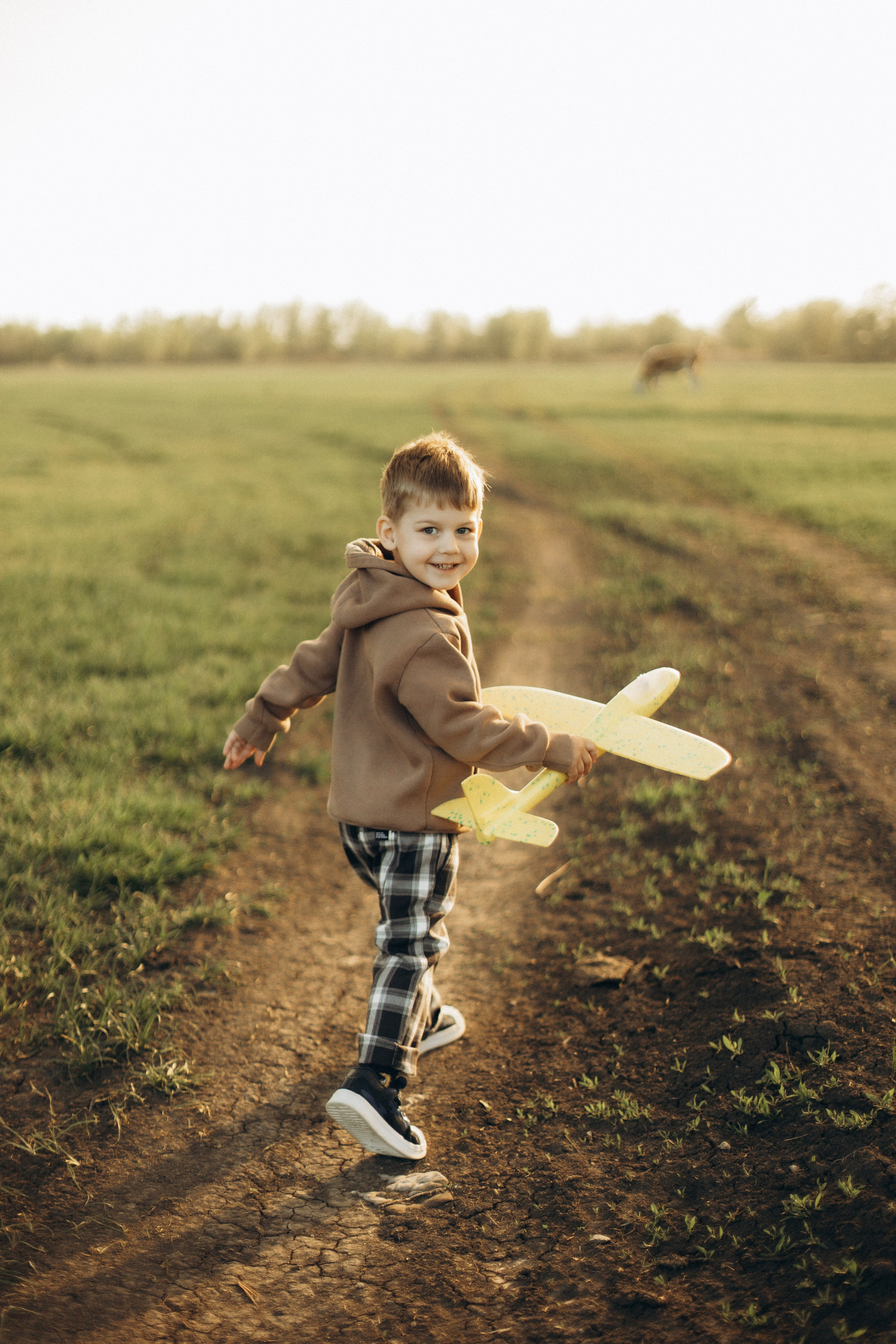 Самолётами. Портретный и свадебный фотограф в Астрахани Сабира Аубекерова