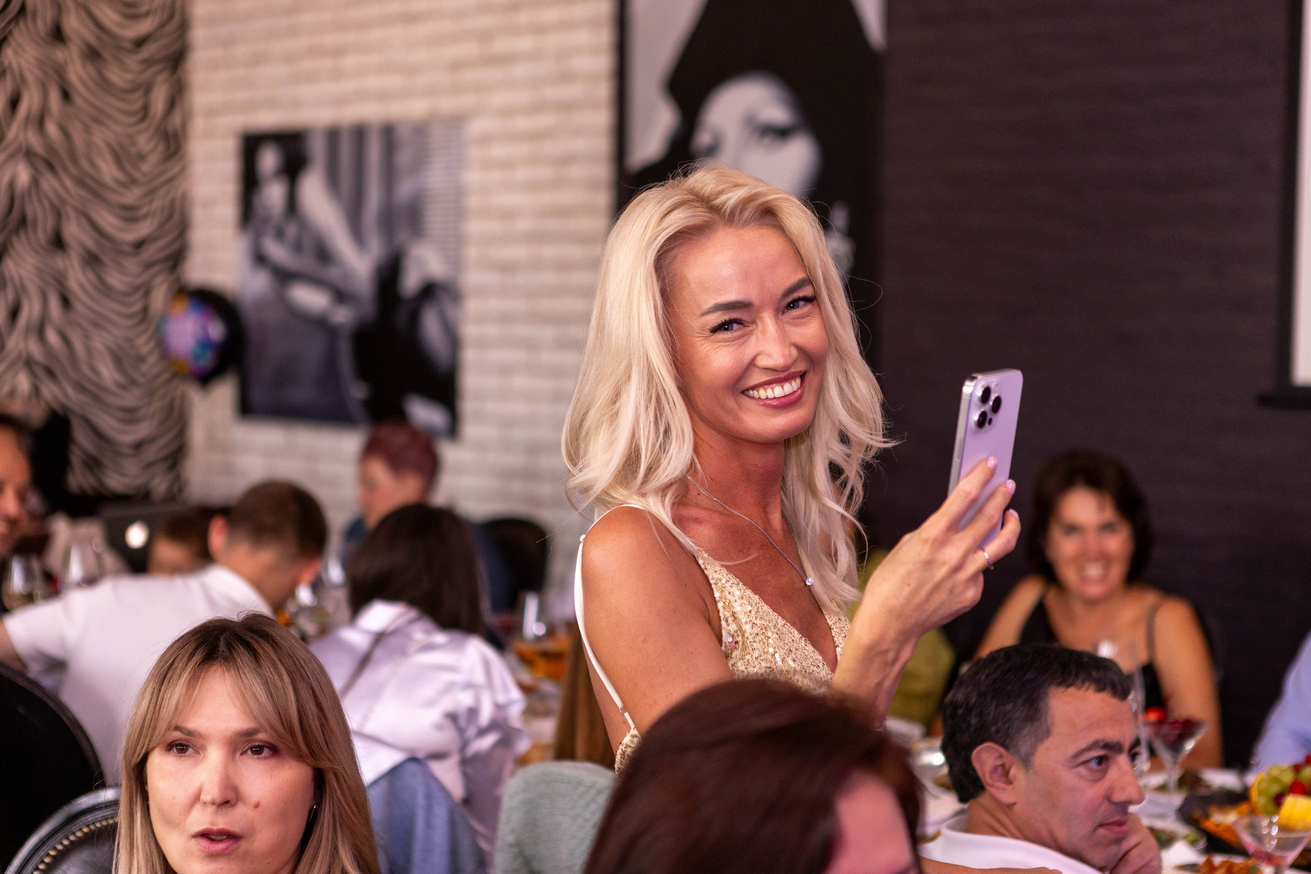 Юбилей в ресторане Эра. Свадебный и предметный фотограф Ренат Каламперов