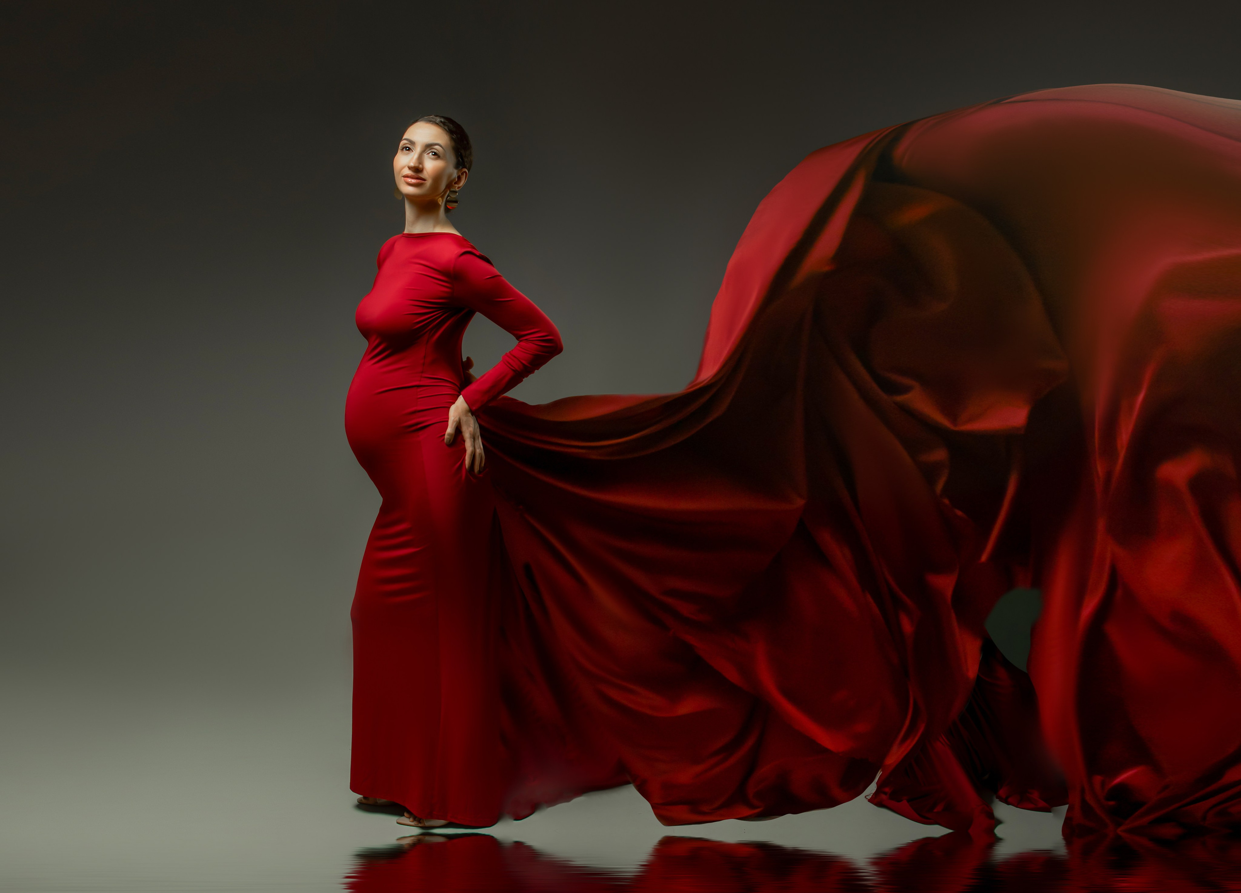 ПРЕКРАСНАЯ БЕРЕМЕННОСТЬ. Фотограф Юлия Антушева