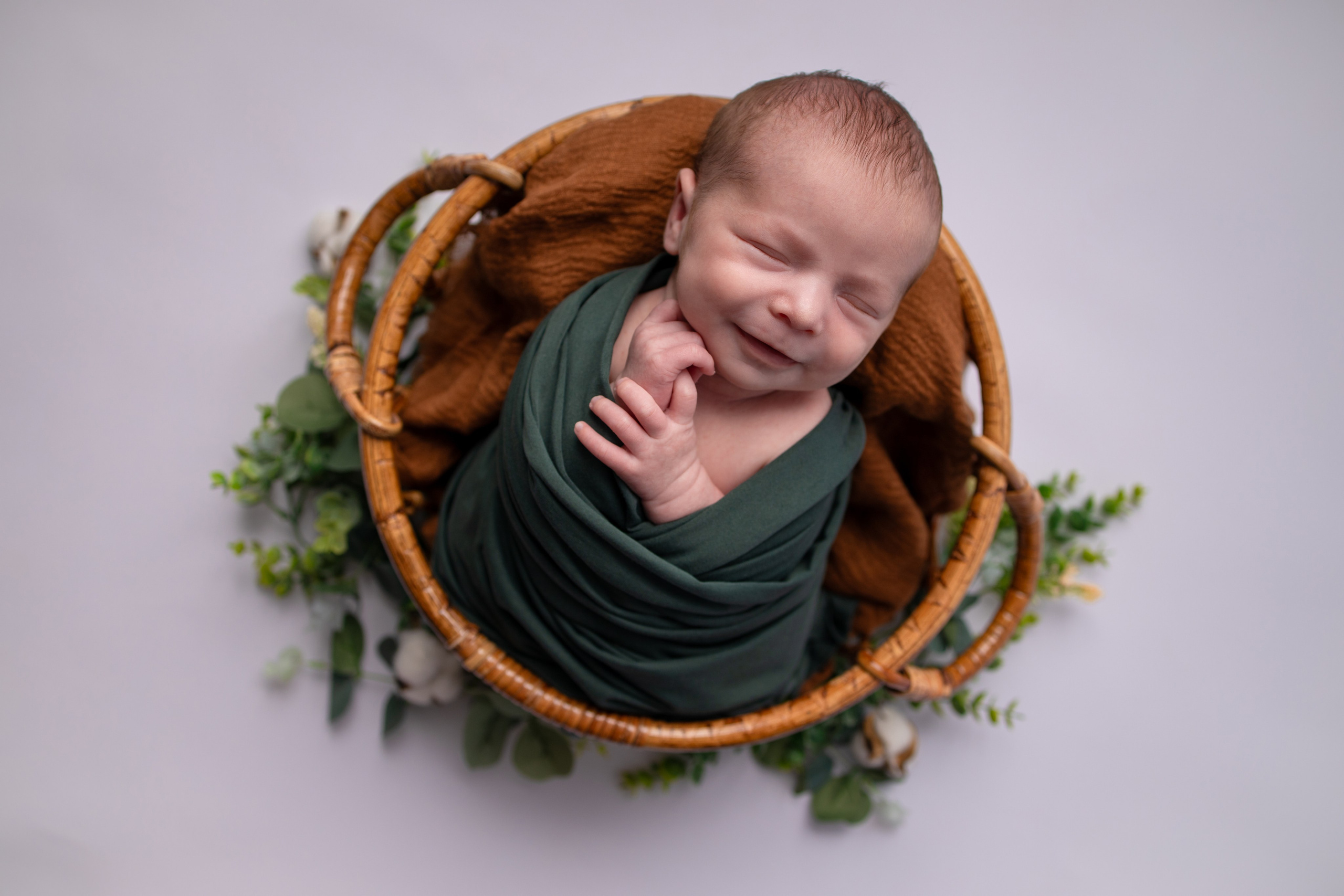 Ньюборн съёмка в студии. Семейный и Детский фотограф в Краснодаре Дарья Насаченко