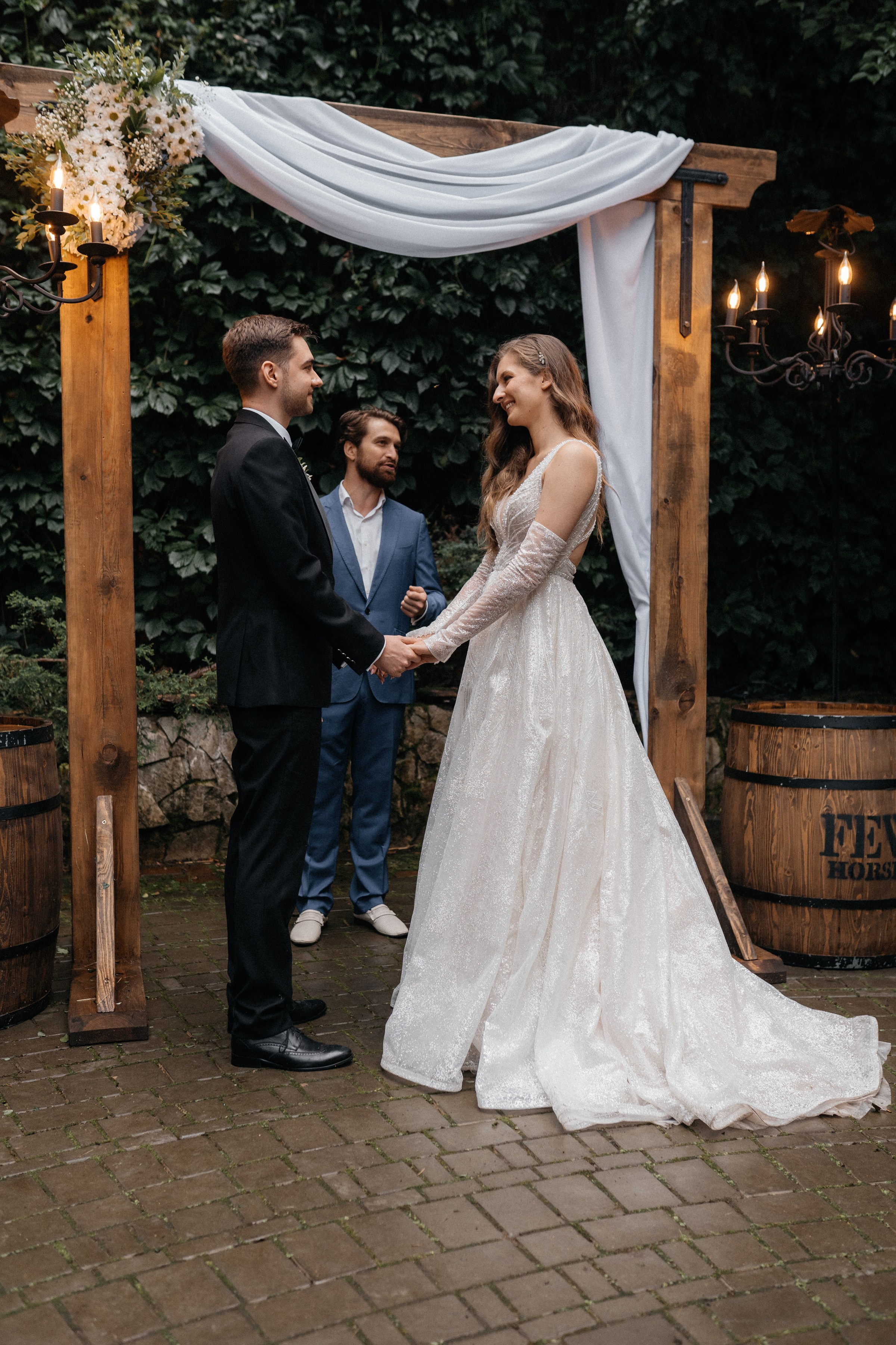 Fewhorses «Рыцарская свадьба». Семейный и свадебный фотограф в Москве Виктория Махова