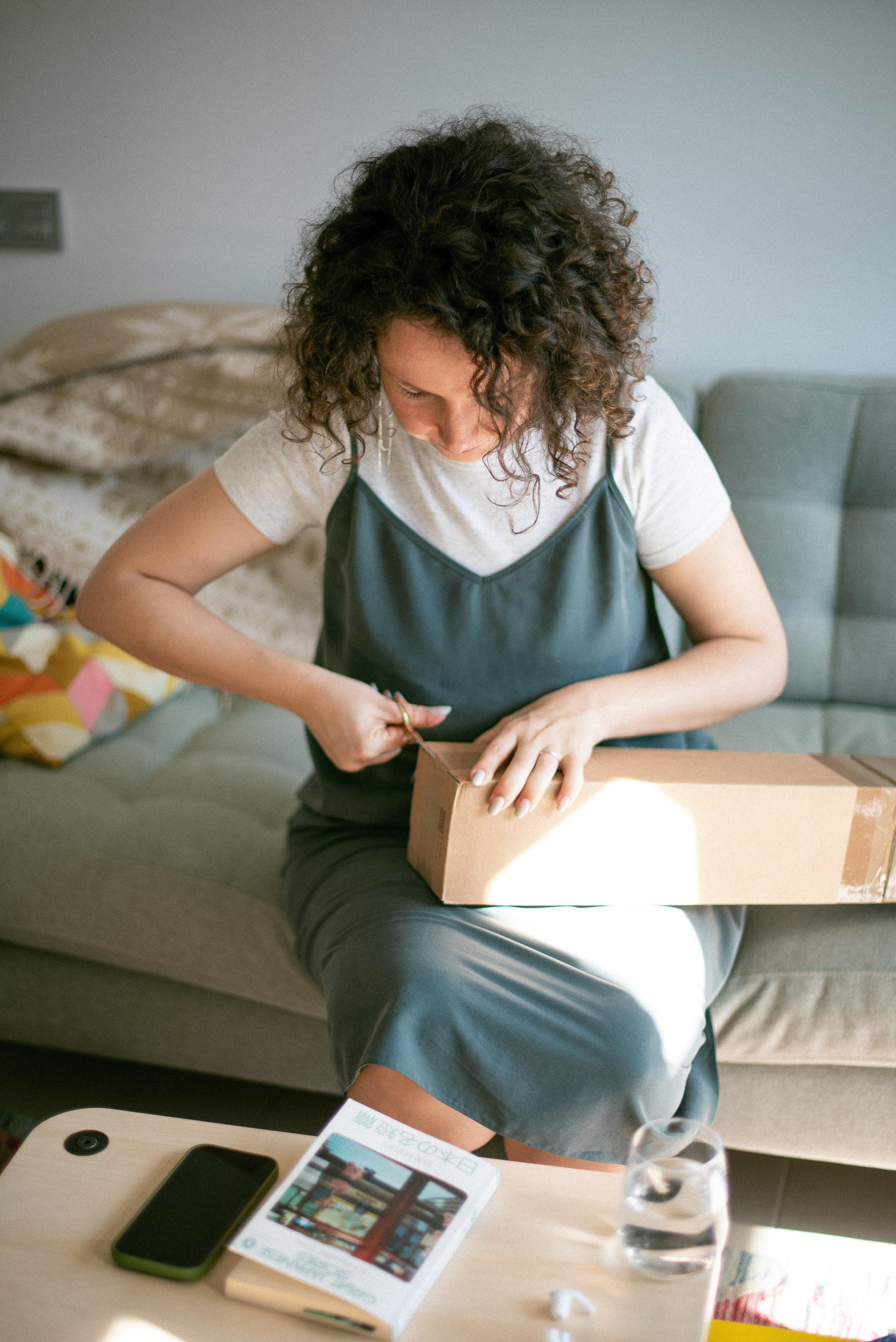 Anna. Antique Dealer. Documentary family photography in Barcelona and beyond