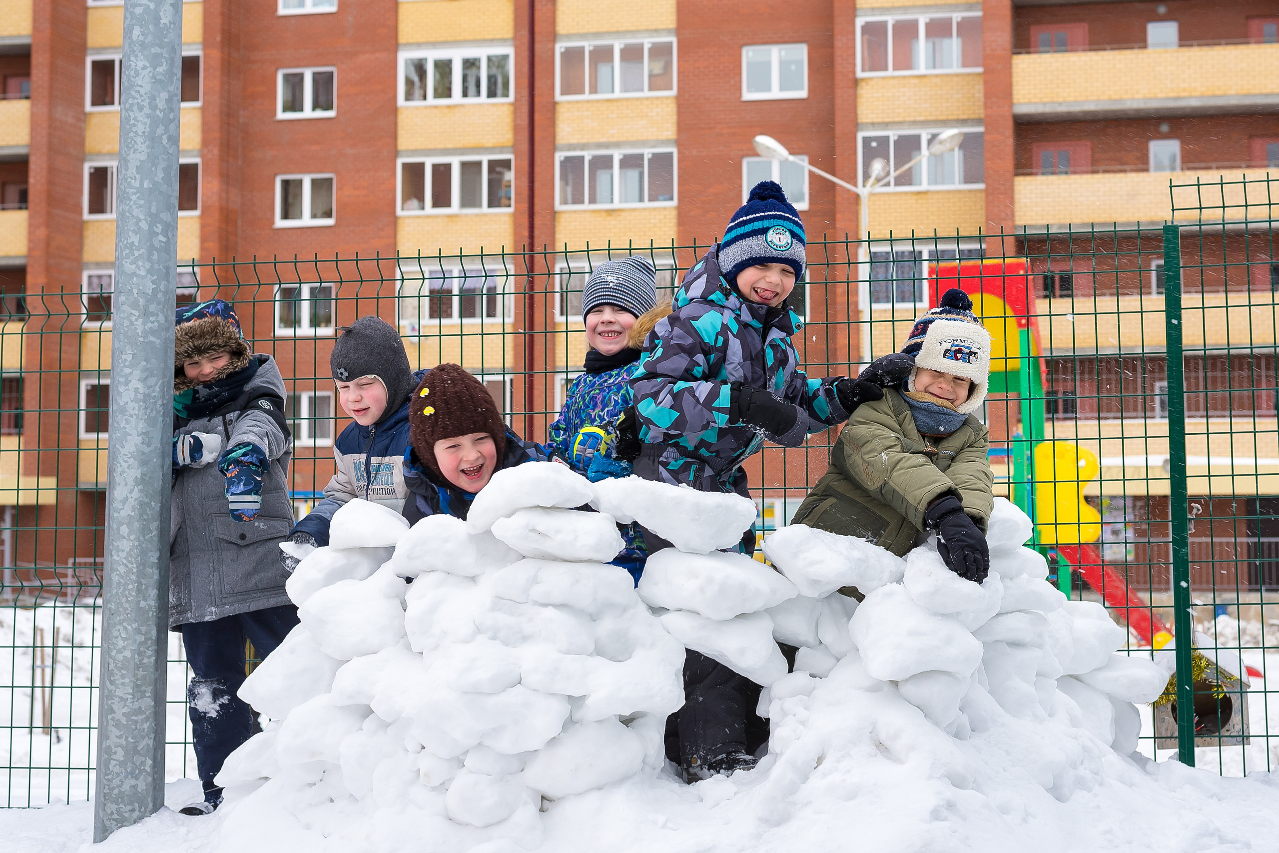 Фотосъёмка на прогулке. Детский фотограф в Екатеринбурге и Берёзовском Евгений Кондаков