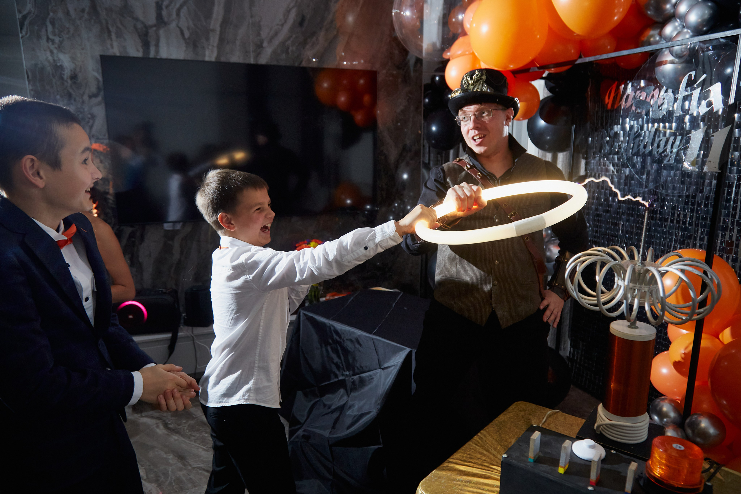 Софии 11 лет. Анимация на праздник. Свадебный фотограф Москва и Московская область Борисов Сергей