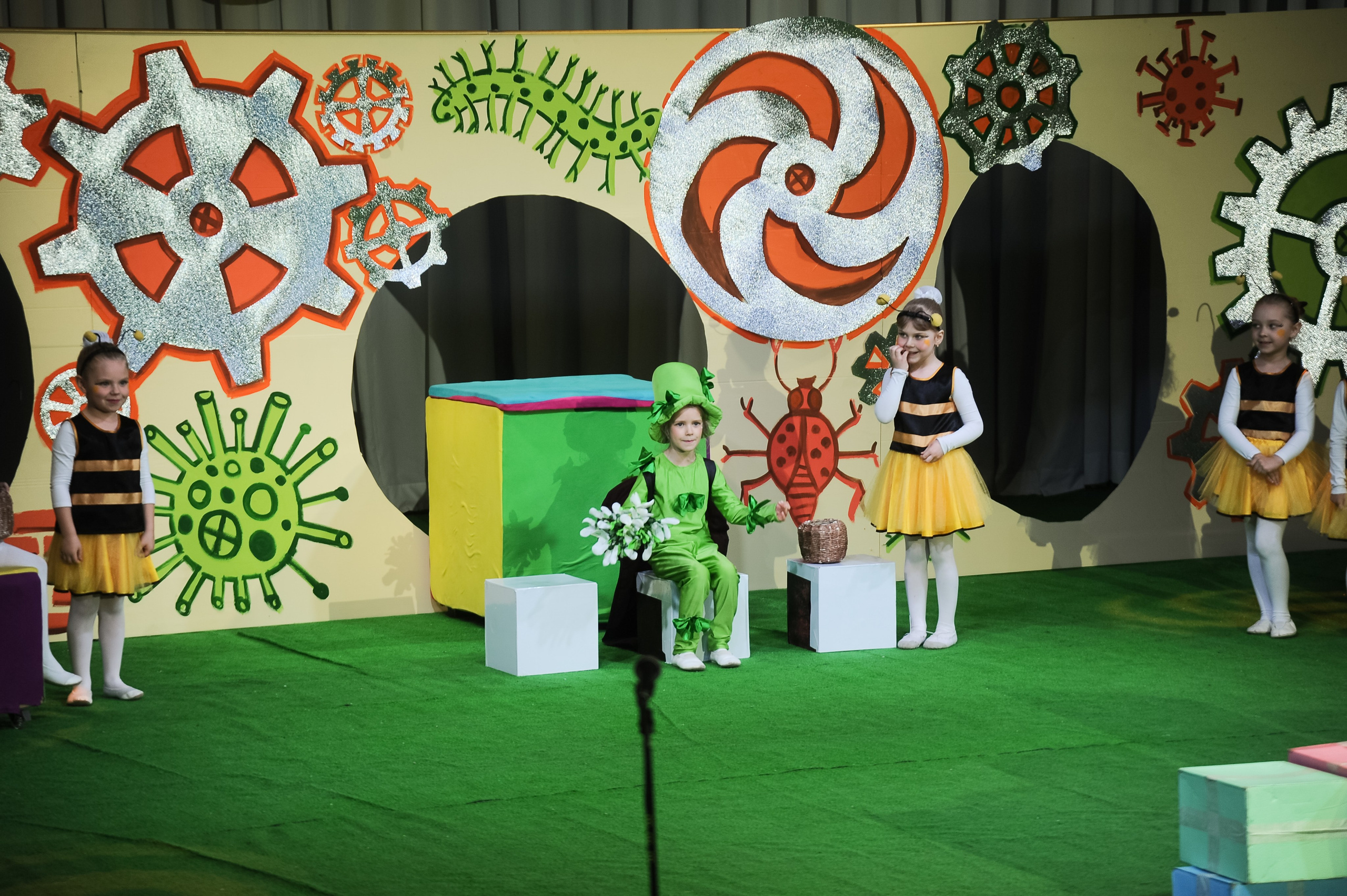 Выпускной 2025, детский центр «Самовар». Фотограф Олег Юршевич Солигорск Минск