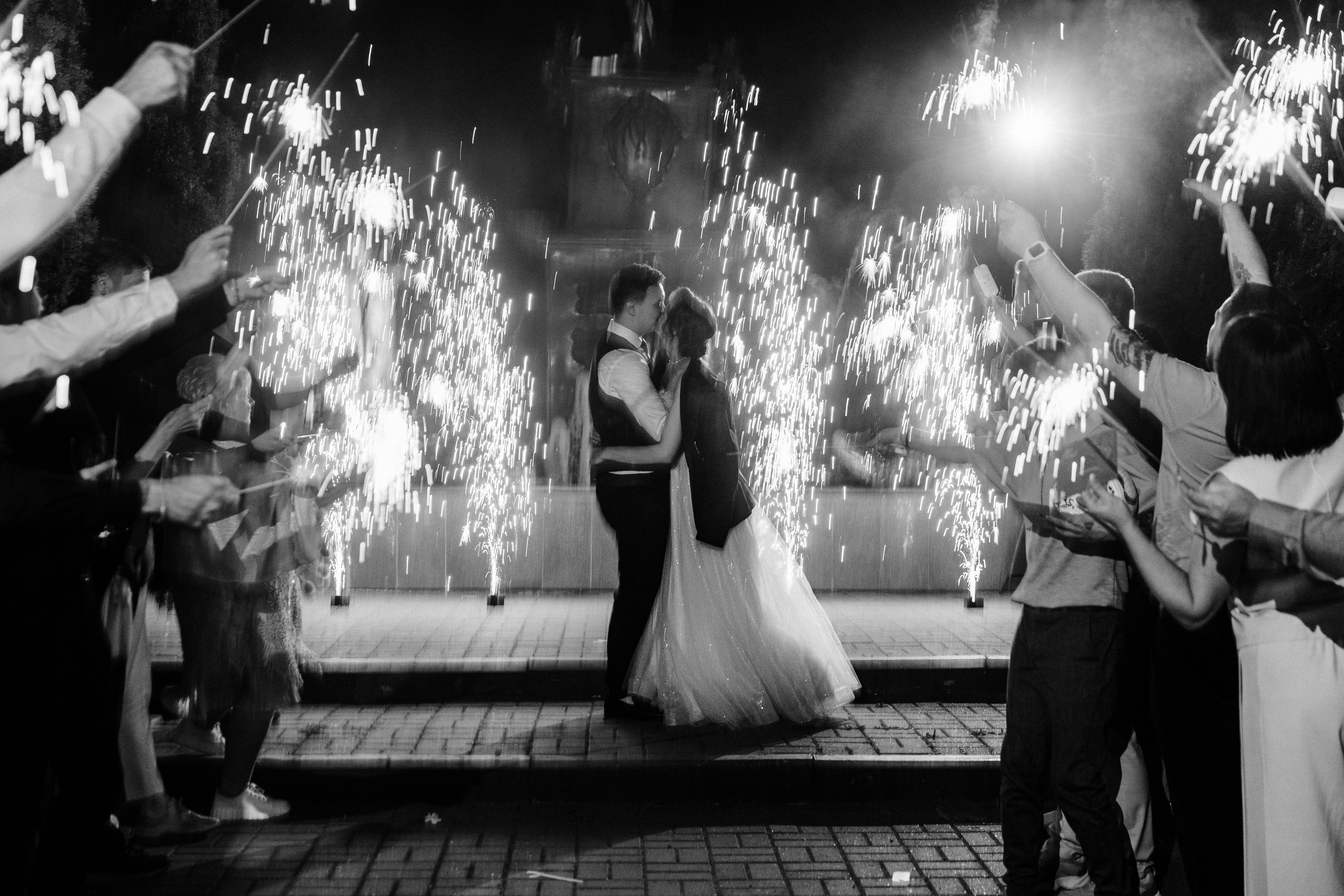 Свадебная фотосъемка Влада и Анны в филармонии Нижнего Новгорода