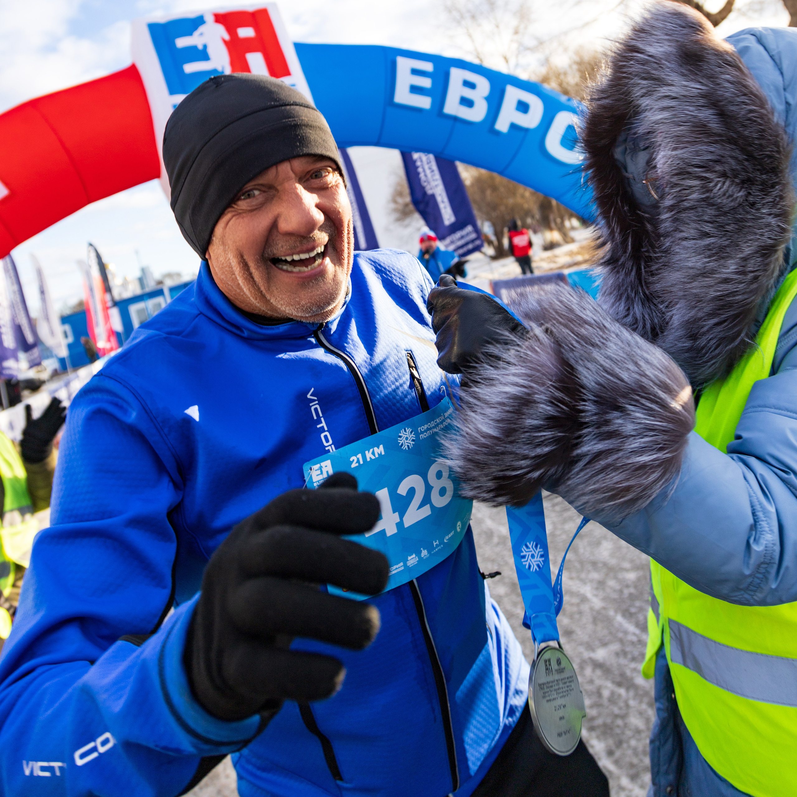 Европа-Азия | Зимний полумарафон. Репортажный фотограф Екатеринбург | Яркий, качественный репортаж | Концерты, клубы, репортаж, праздники, корпоративы