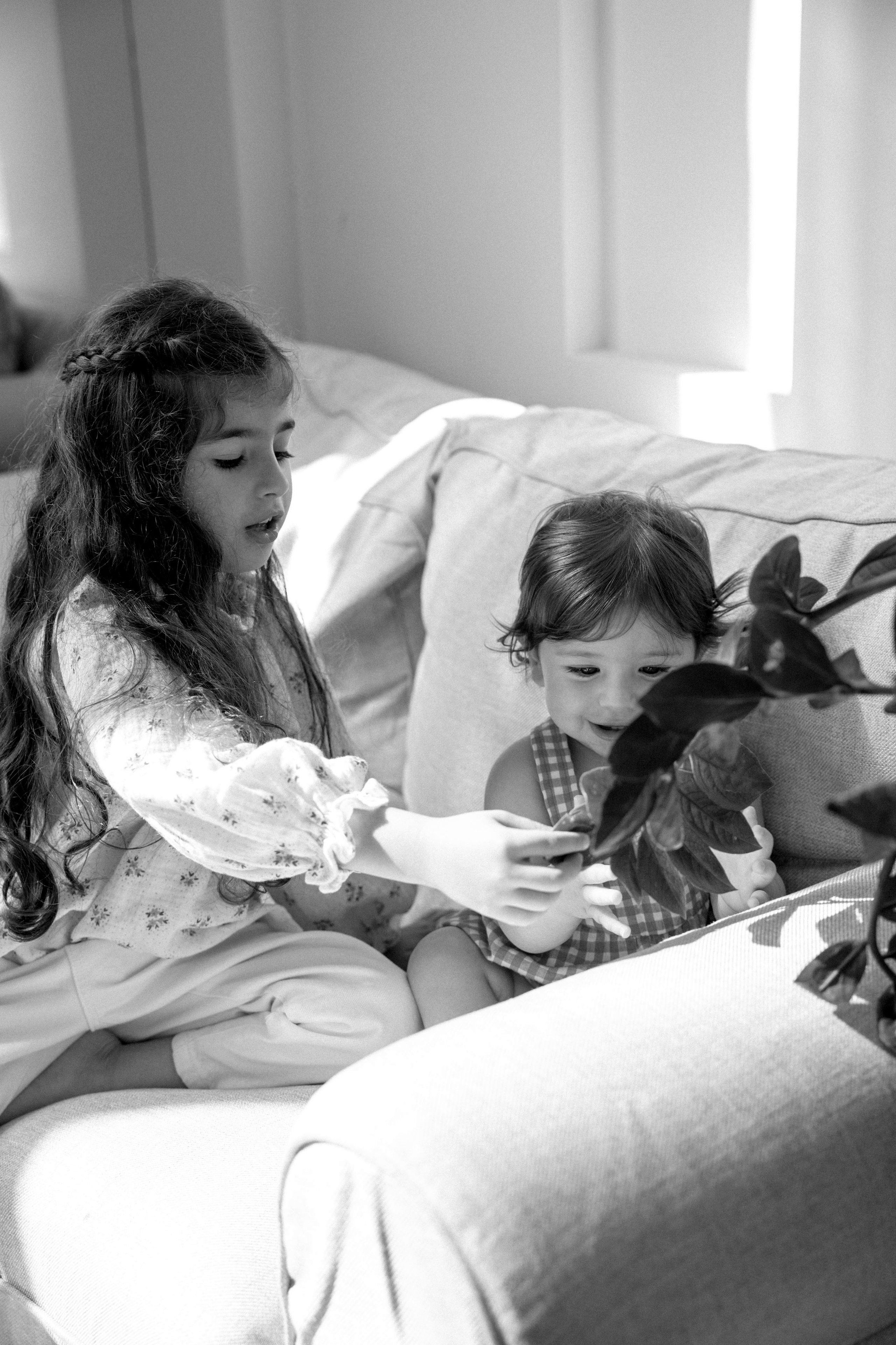 One year inside the White studio. Wedding and family photographer