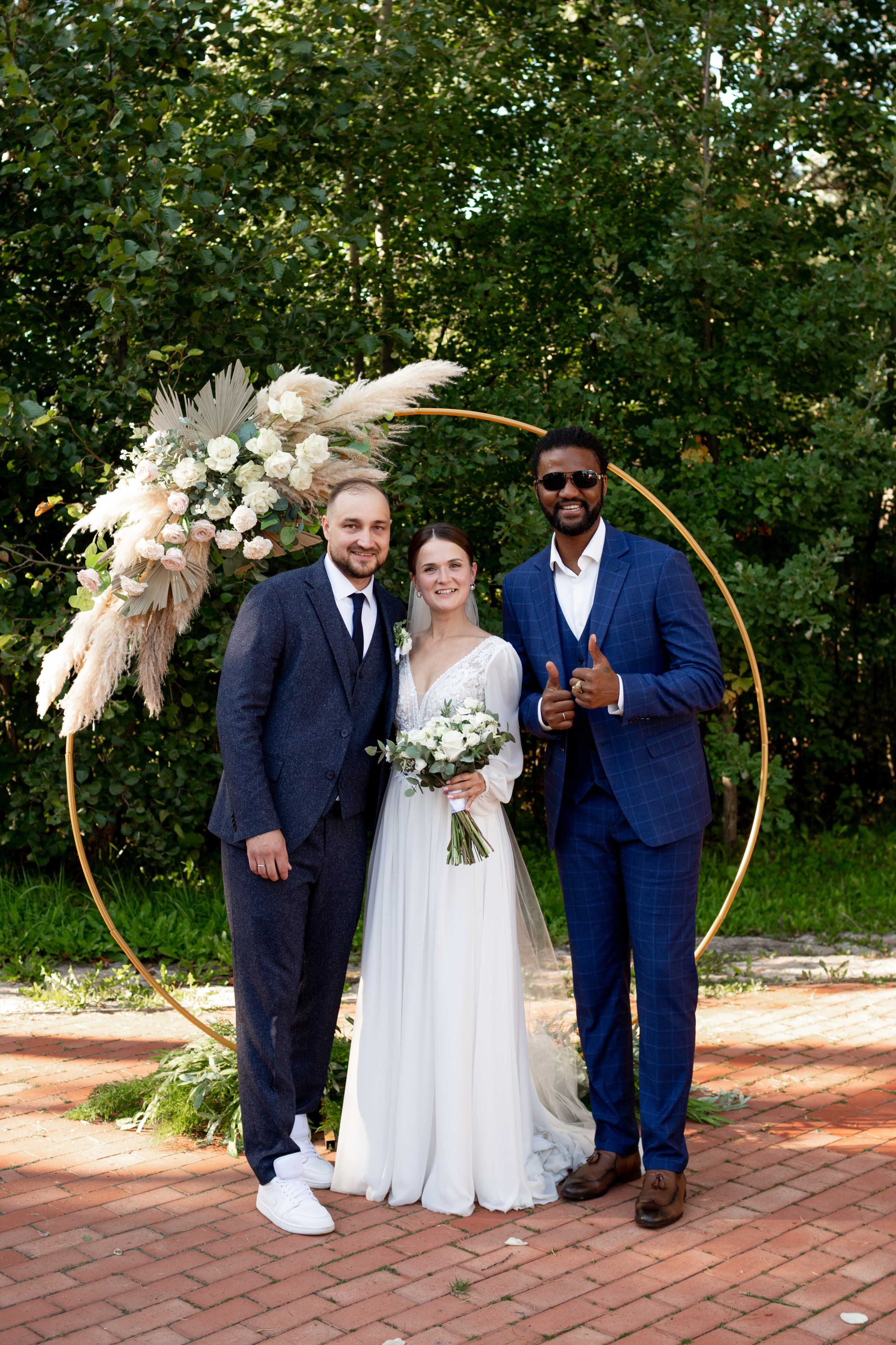 Свадебная фотопрогулка в Пушкине. Свадебный фотограф Кирилл Белый