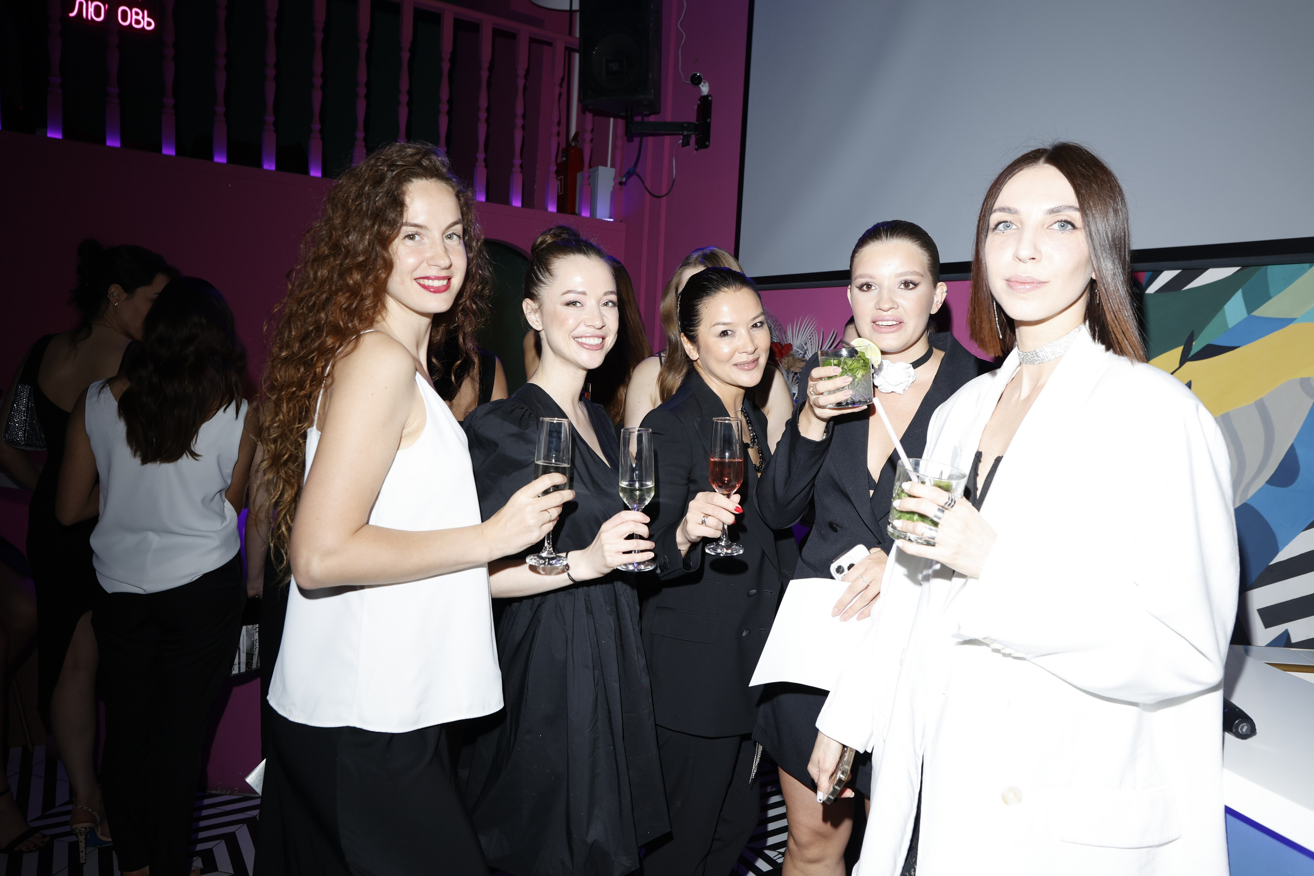 МАША ПАК. Nikolskayasecular