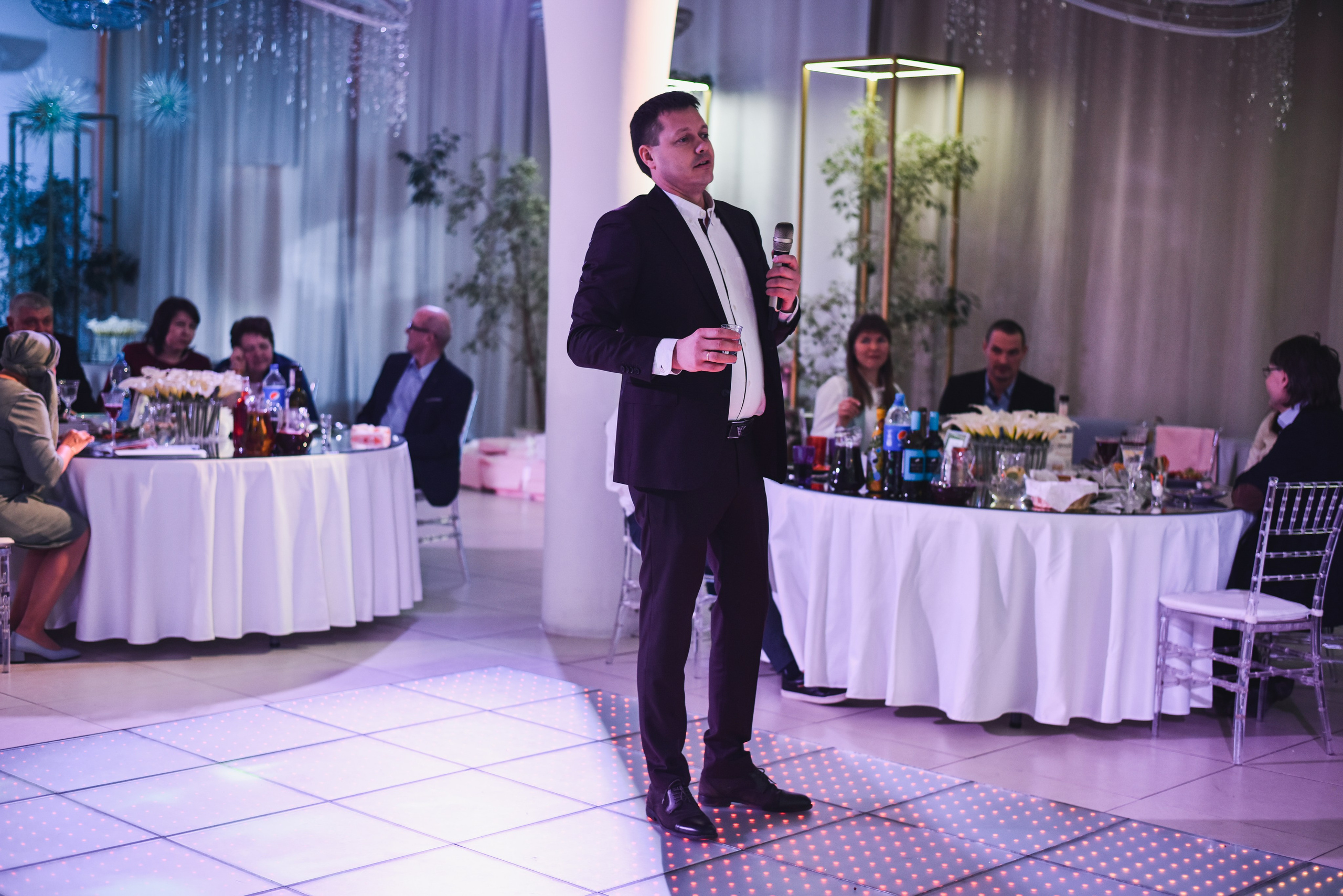 Василиса и Артём. Фотограф Таина Комбарова