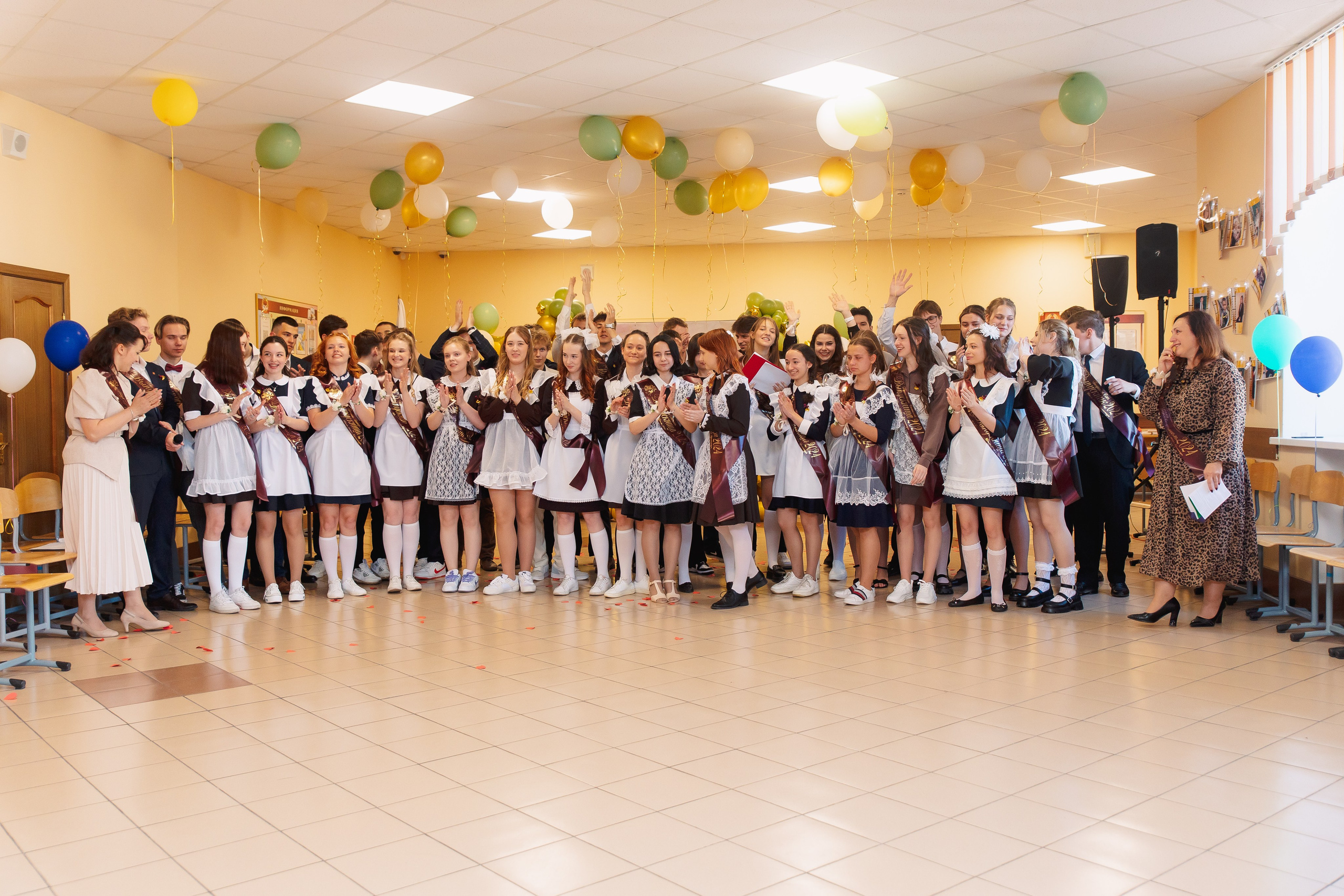 Последний звонок. Фотограф в Кронштадте и Санкт-Петербурге Анастасия Коваленко