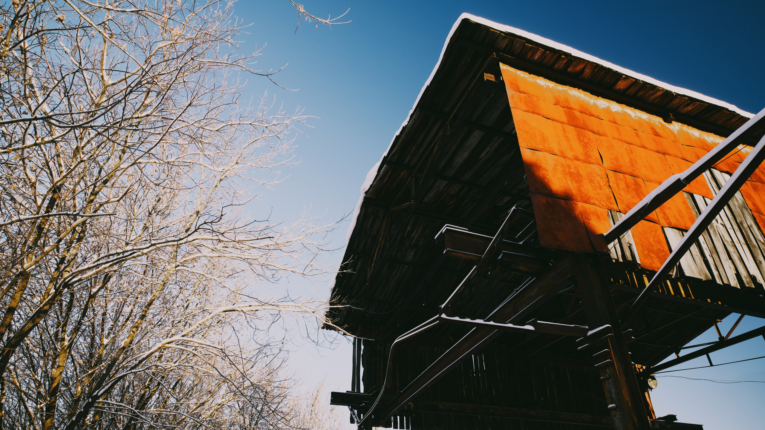 Эстетика забытых мест. Фотограф-любитель из Кирова Андрей Погребняк