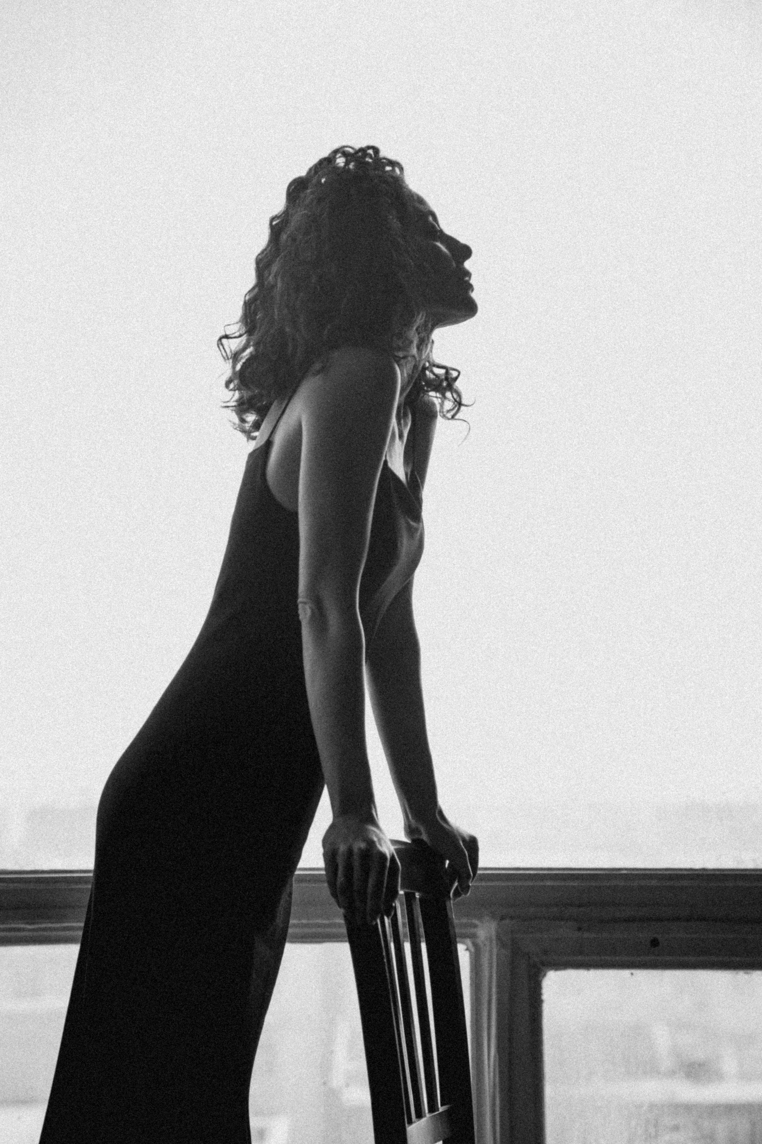 Силуэт девушки