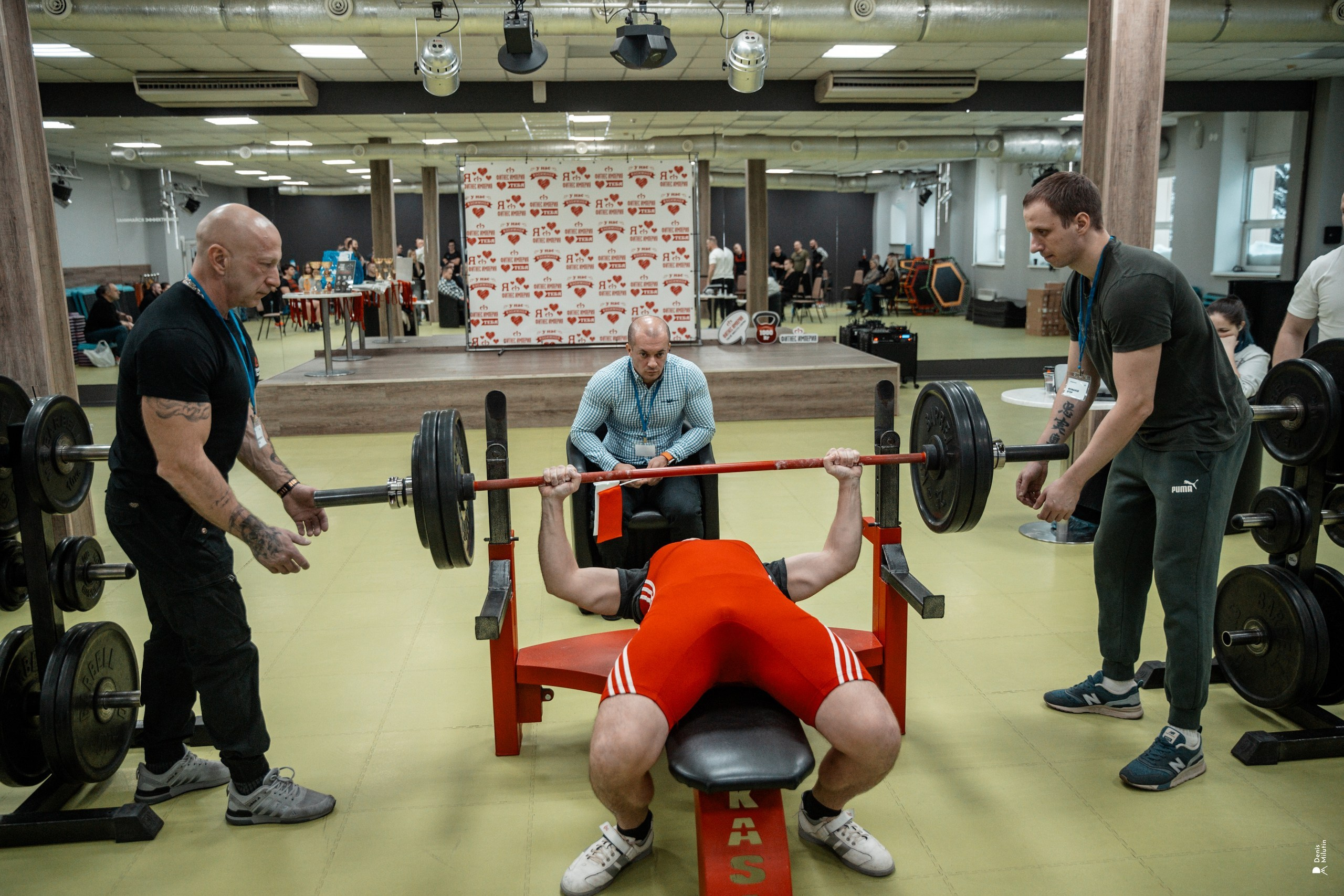 Турнир по жиму лёжа. Портретный фотограф Денис Милютин