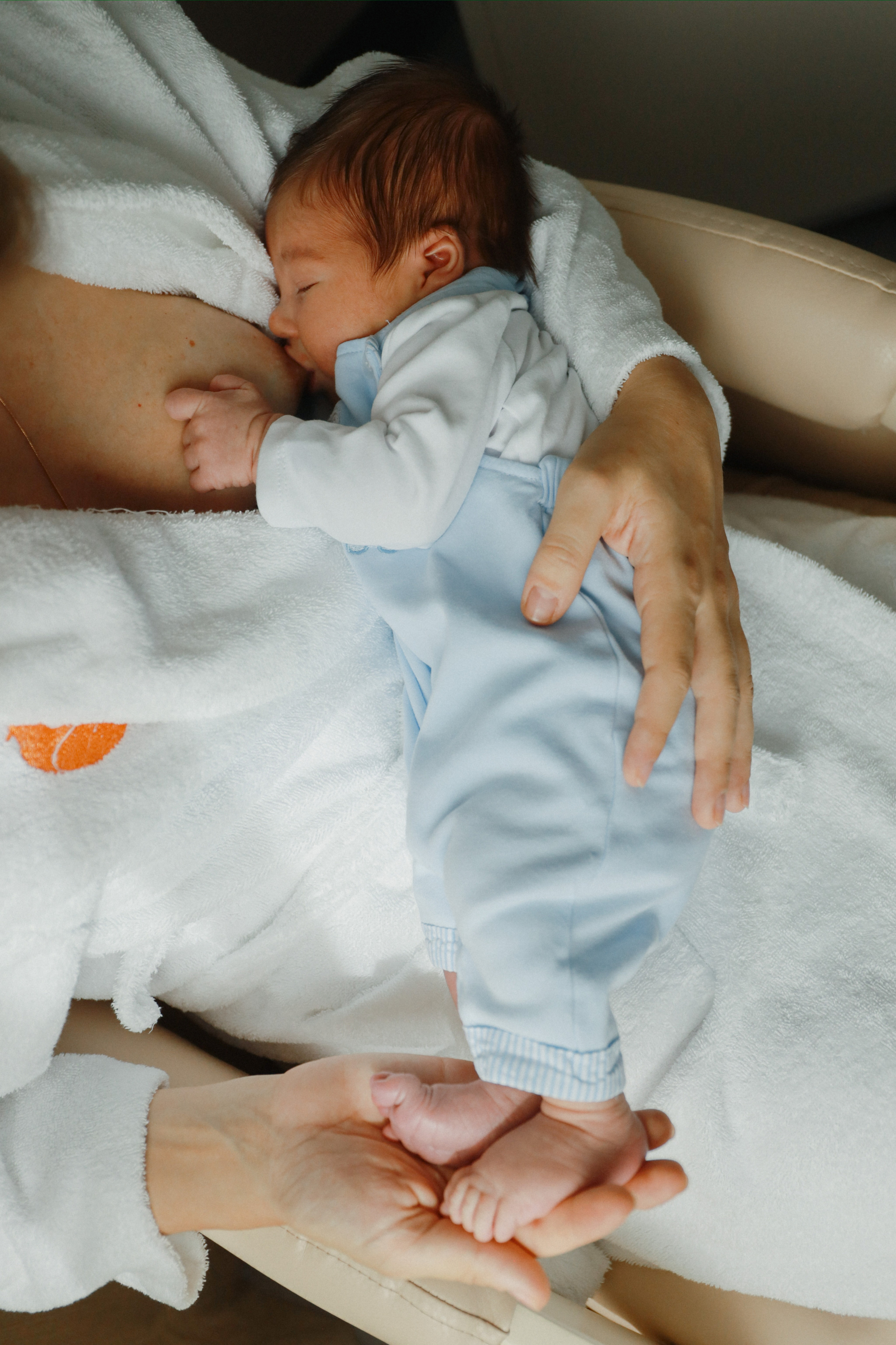 Выписка Льва❤️. Фотограф на роды в Санкт-Петербурге, семейный, нью-борн Алиса Хрекова