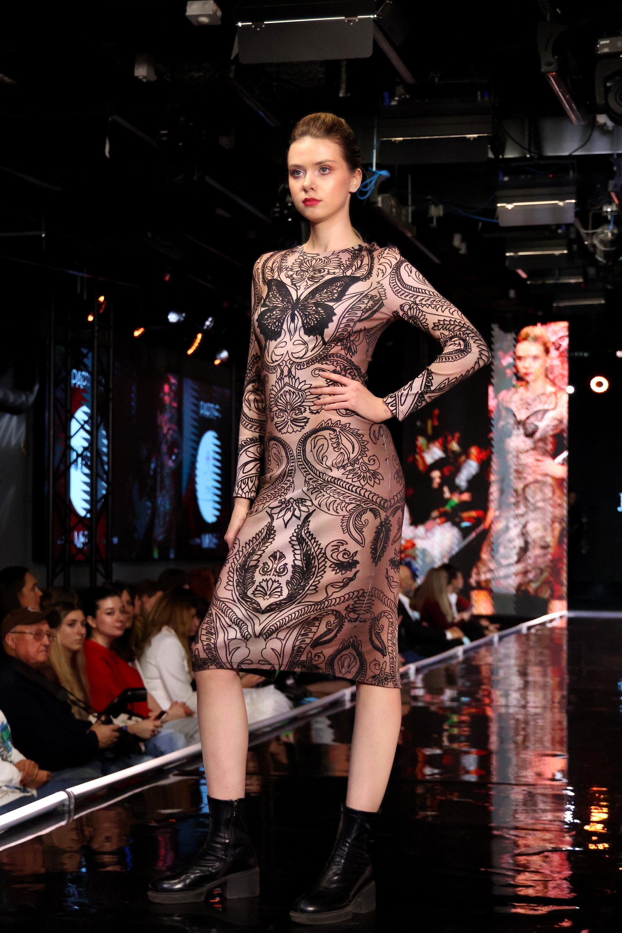 Показ МКММ на Якиманке 26. Спортивный и репортажный фотограф Ермакова Светлана