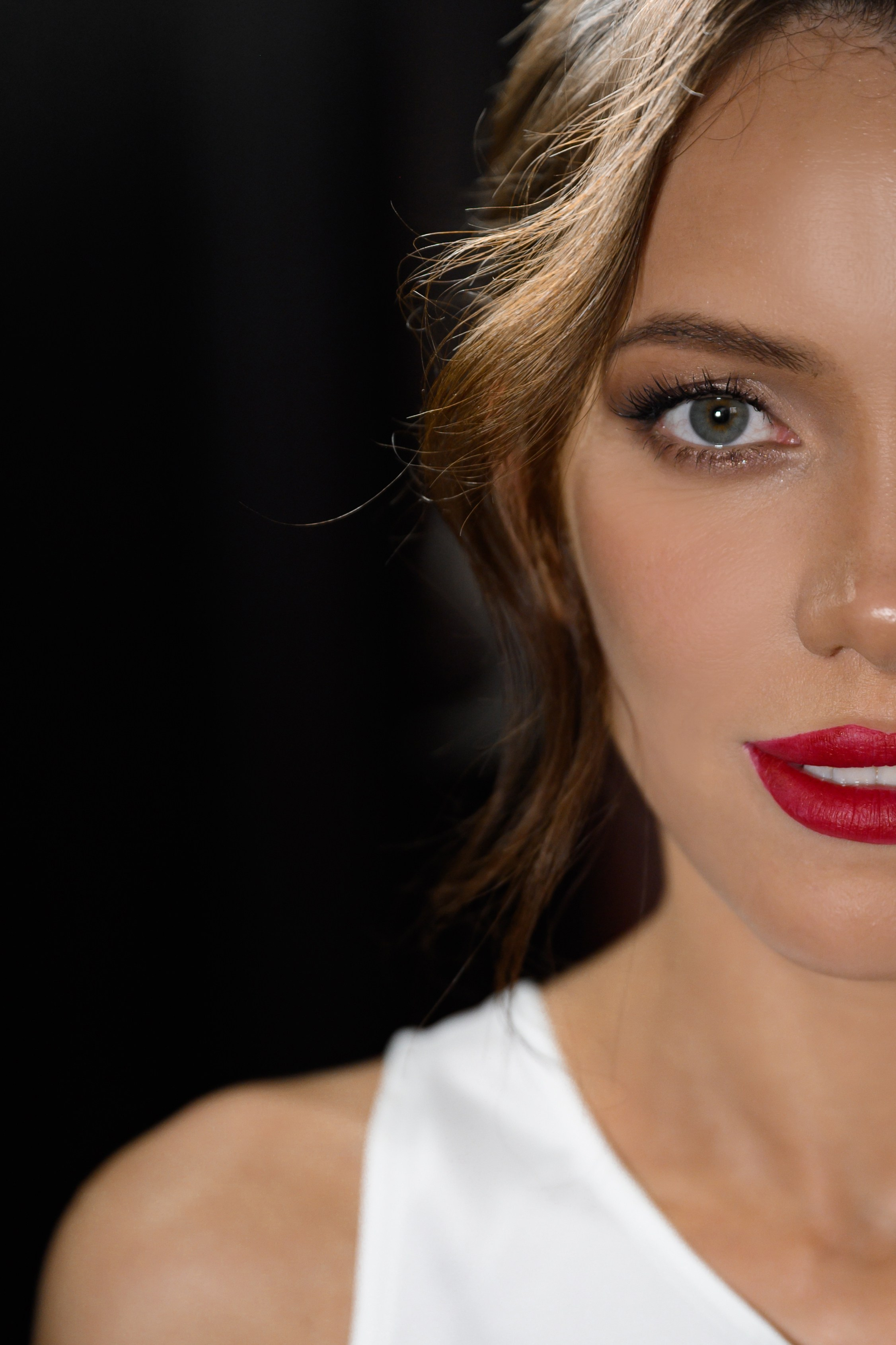 12.11.2024. RETOUCH-HOUSE