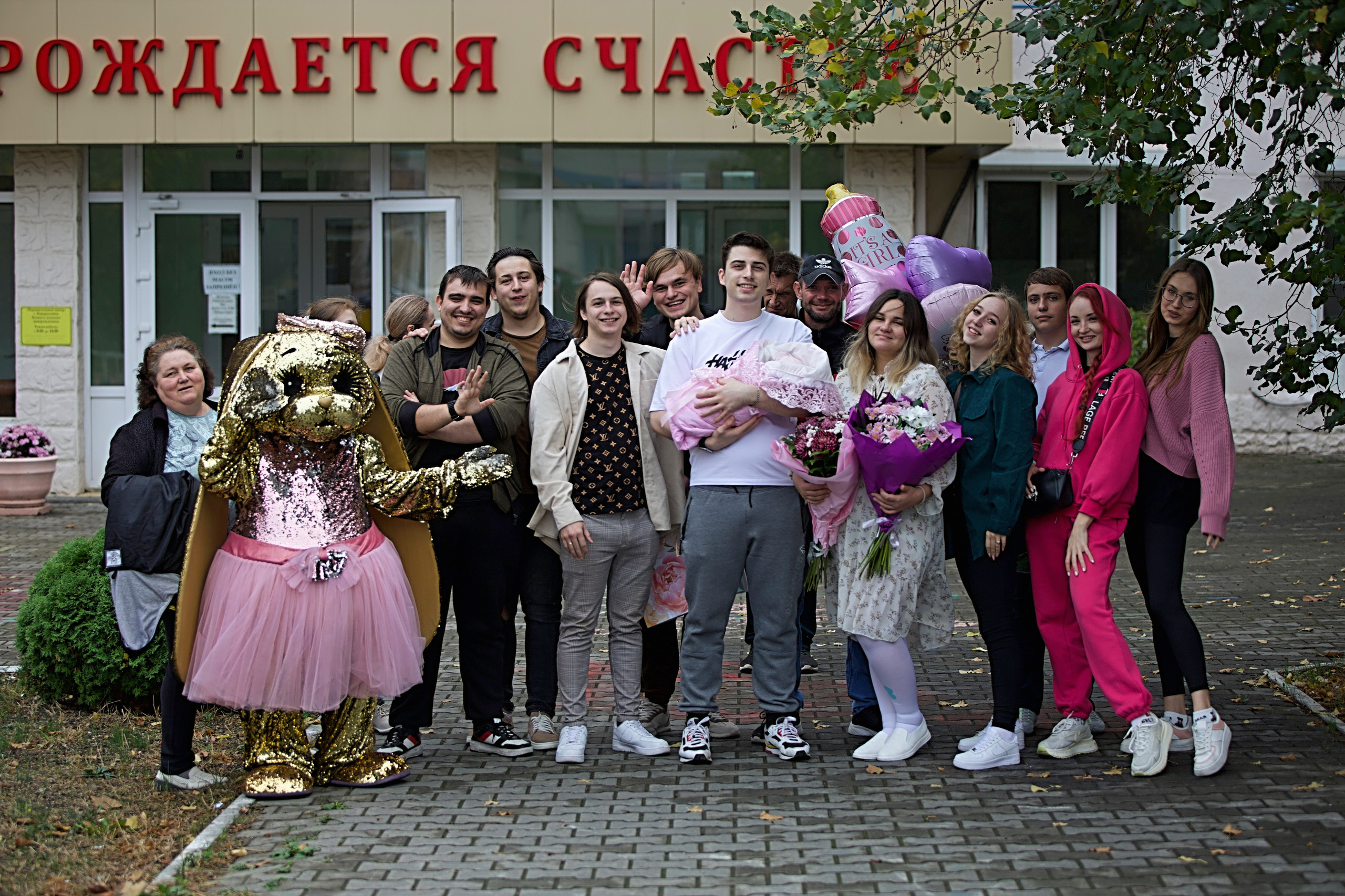 Выписка Аня и Давид. Репортажный фотограф Анапа