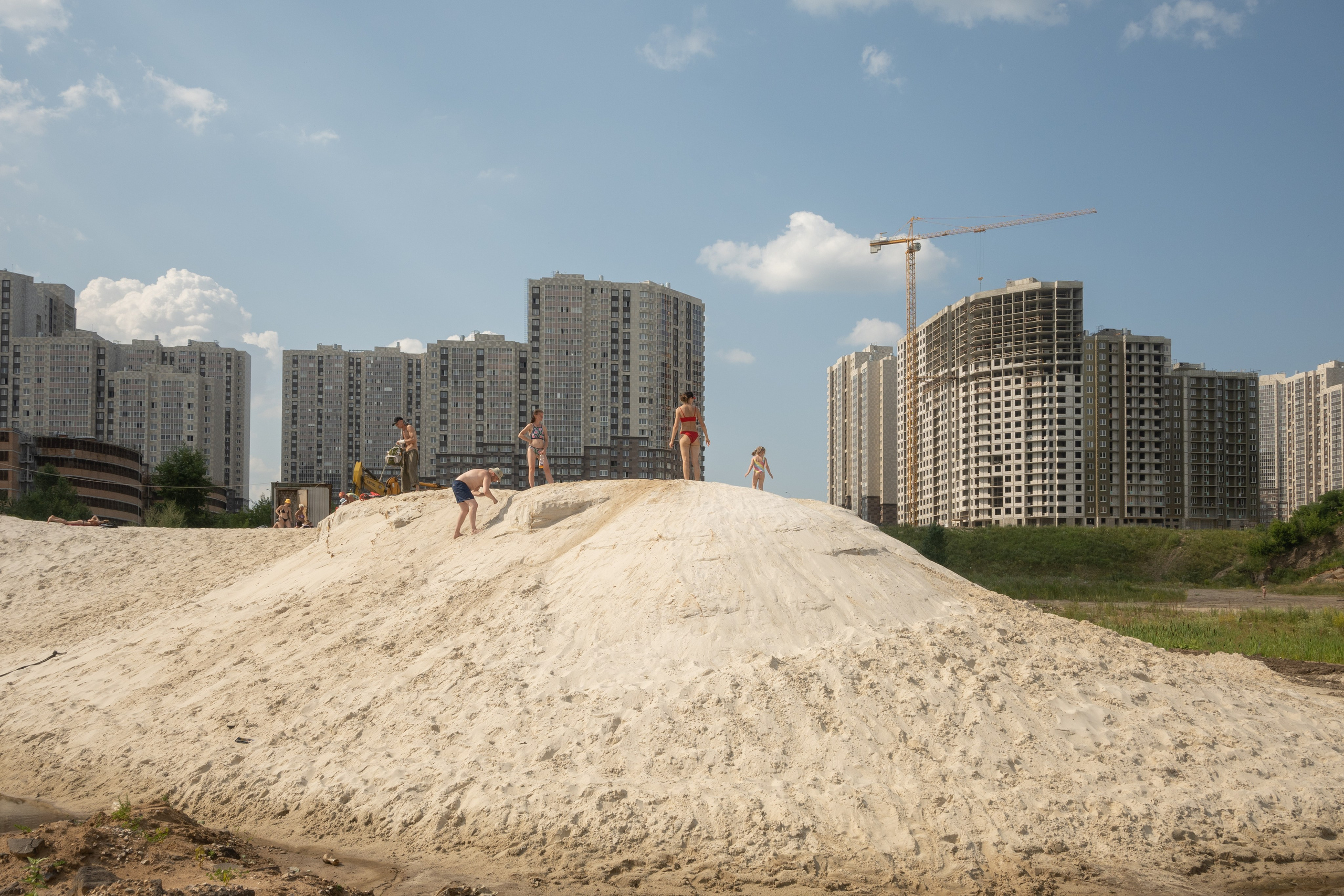 Лето на окраине. Pavel Basin