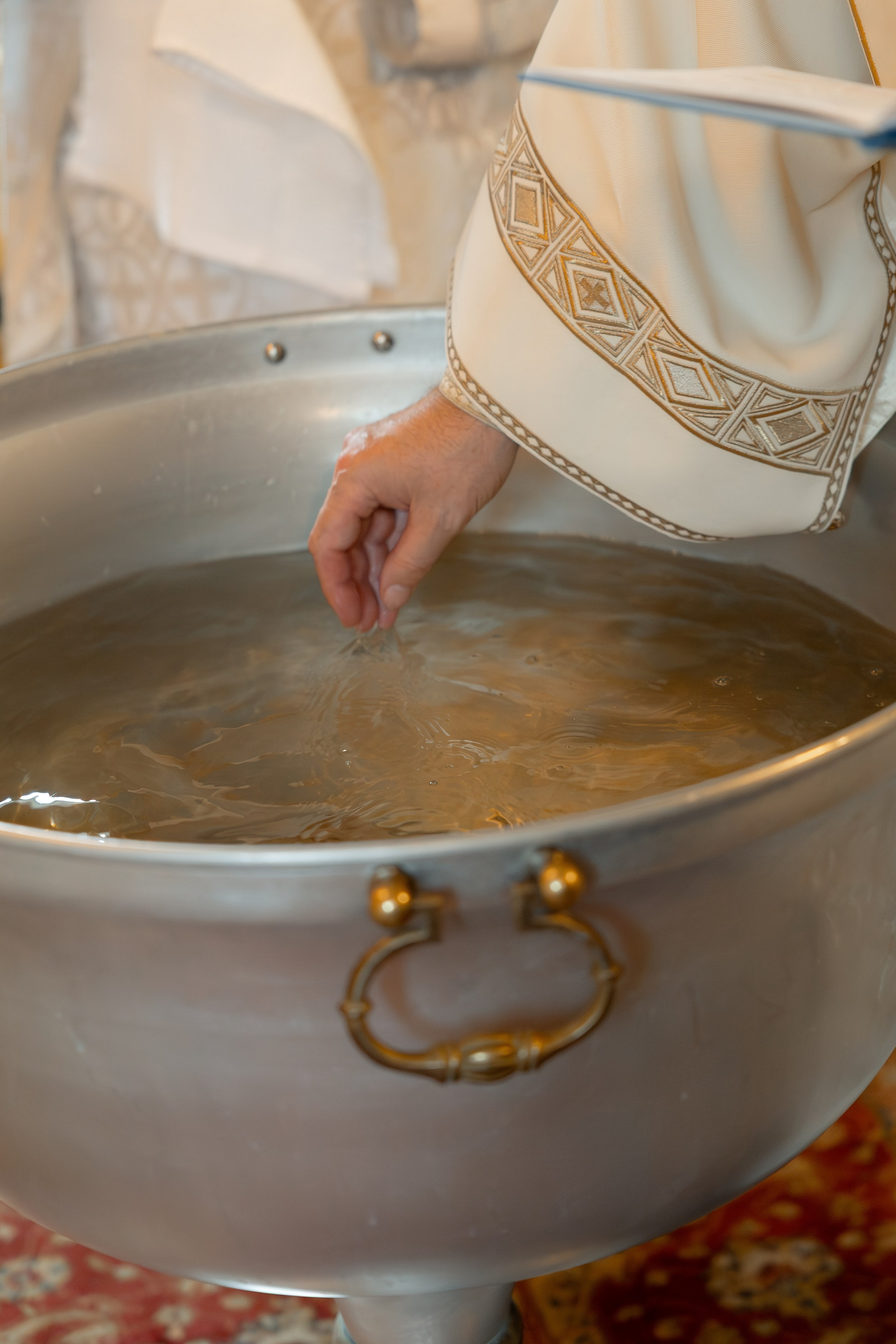 Таинство крещения Машеньки. Свадебный фотограф в Москве