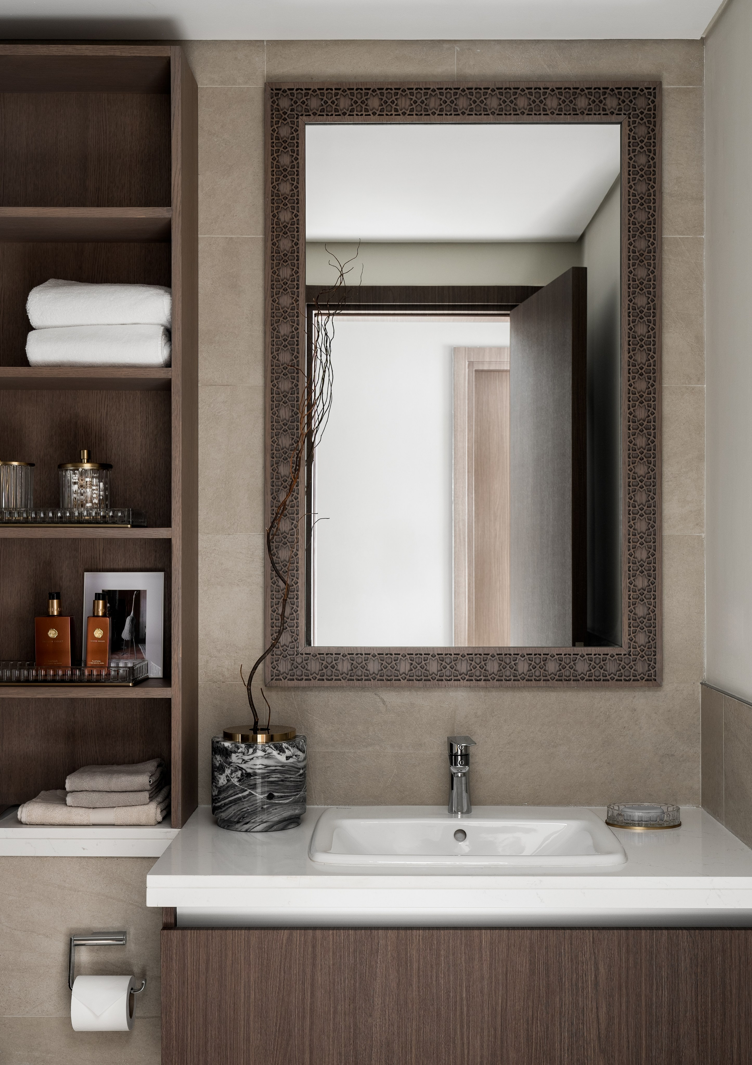 Arabian townhouse. Interior photographer in Dubai, Vitalii Grishkov