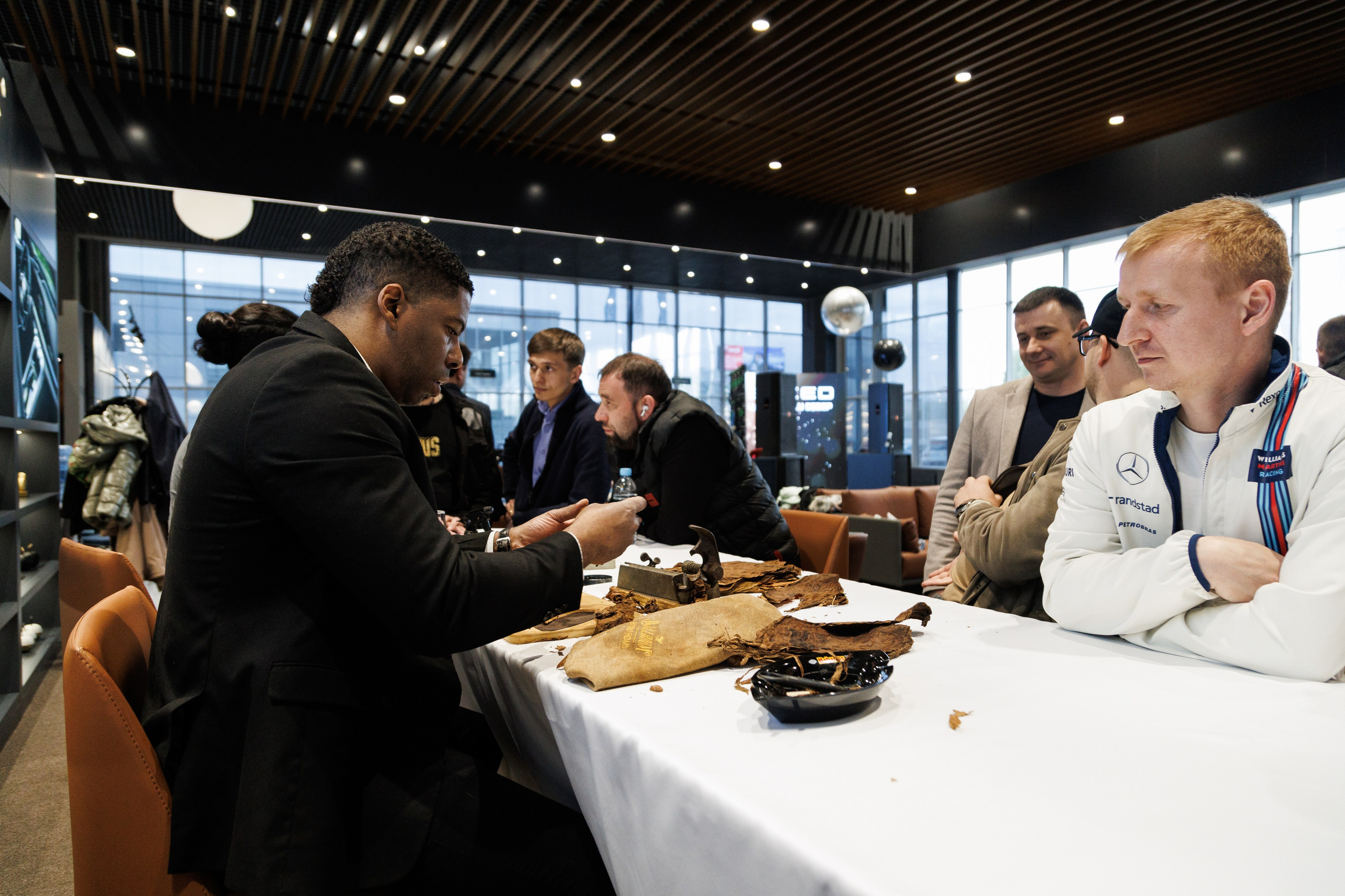 Открытие автосалон Exeed. Https://andreysolodov.ru