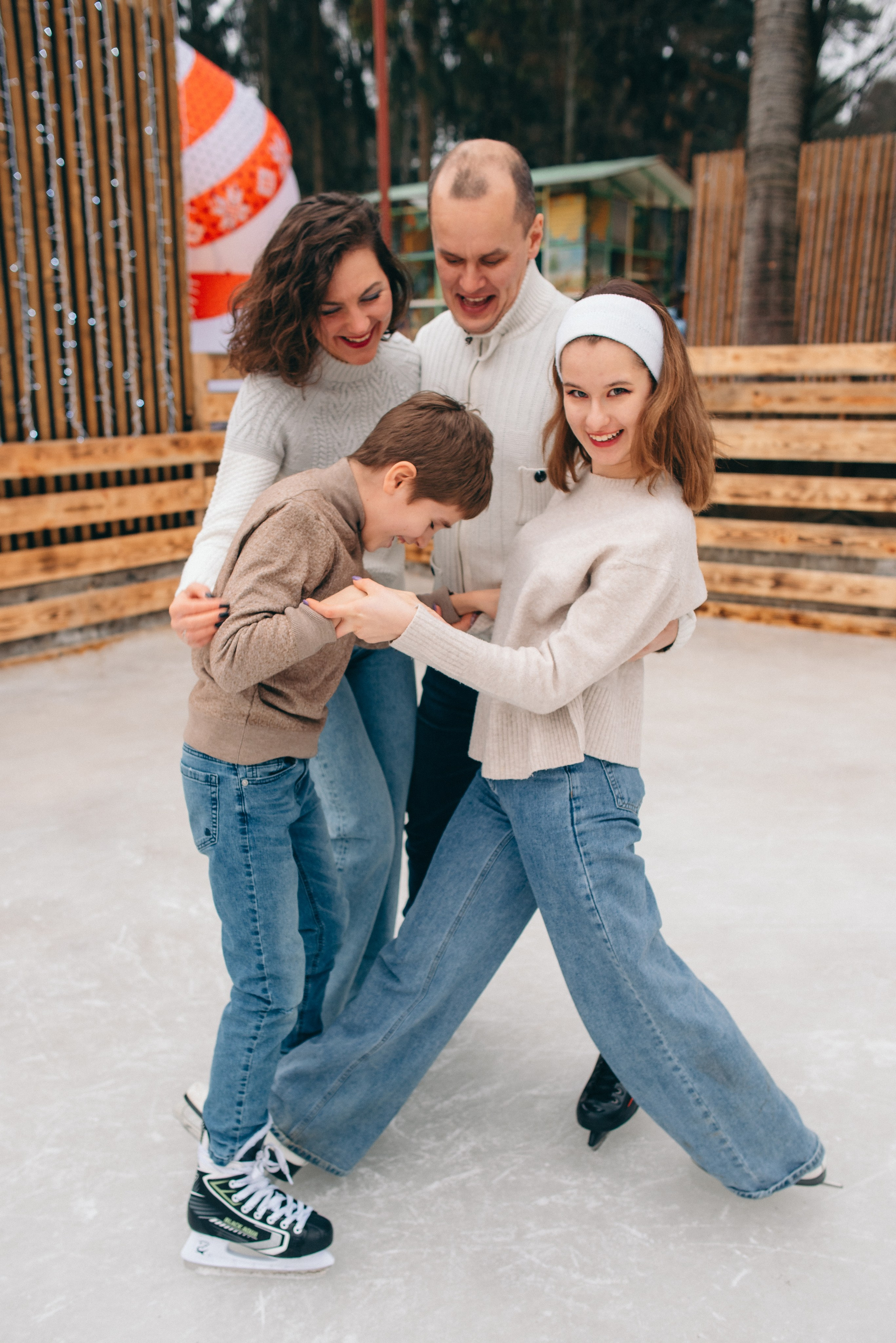 Семейная фотосессия на природе. Семейный и детский фотограф в Обнинске, Калуге, Москве