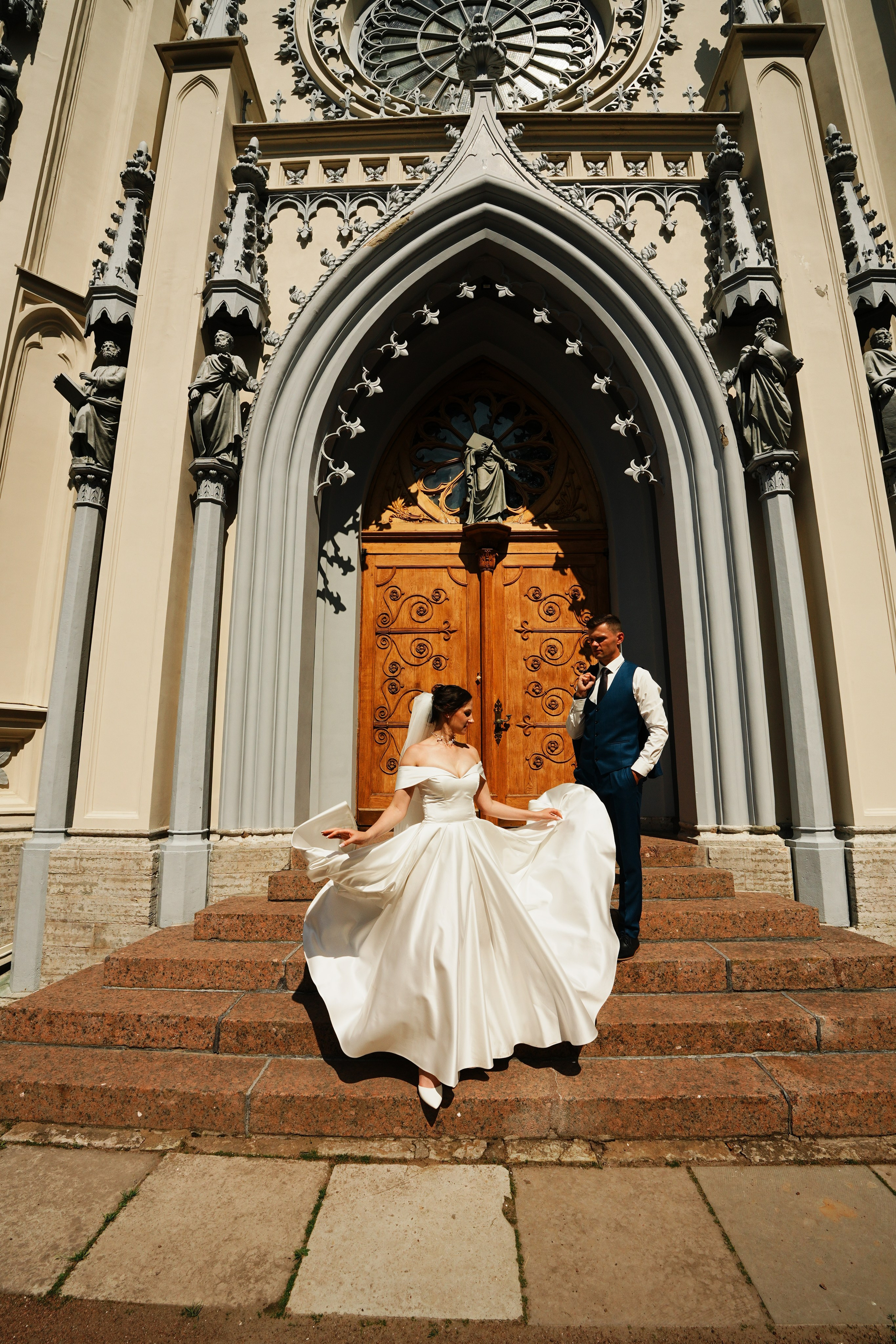 Свадьбы в Петергофе. Живые снимки! Фотограф Даша Бендер