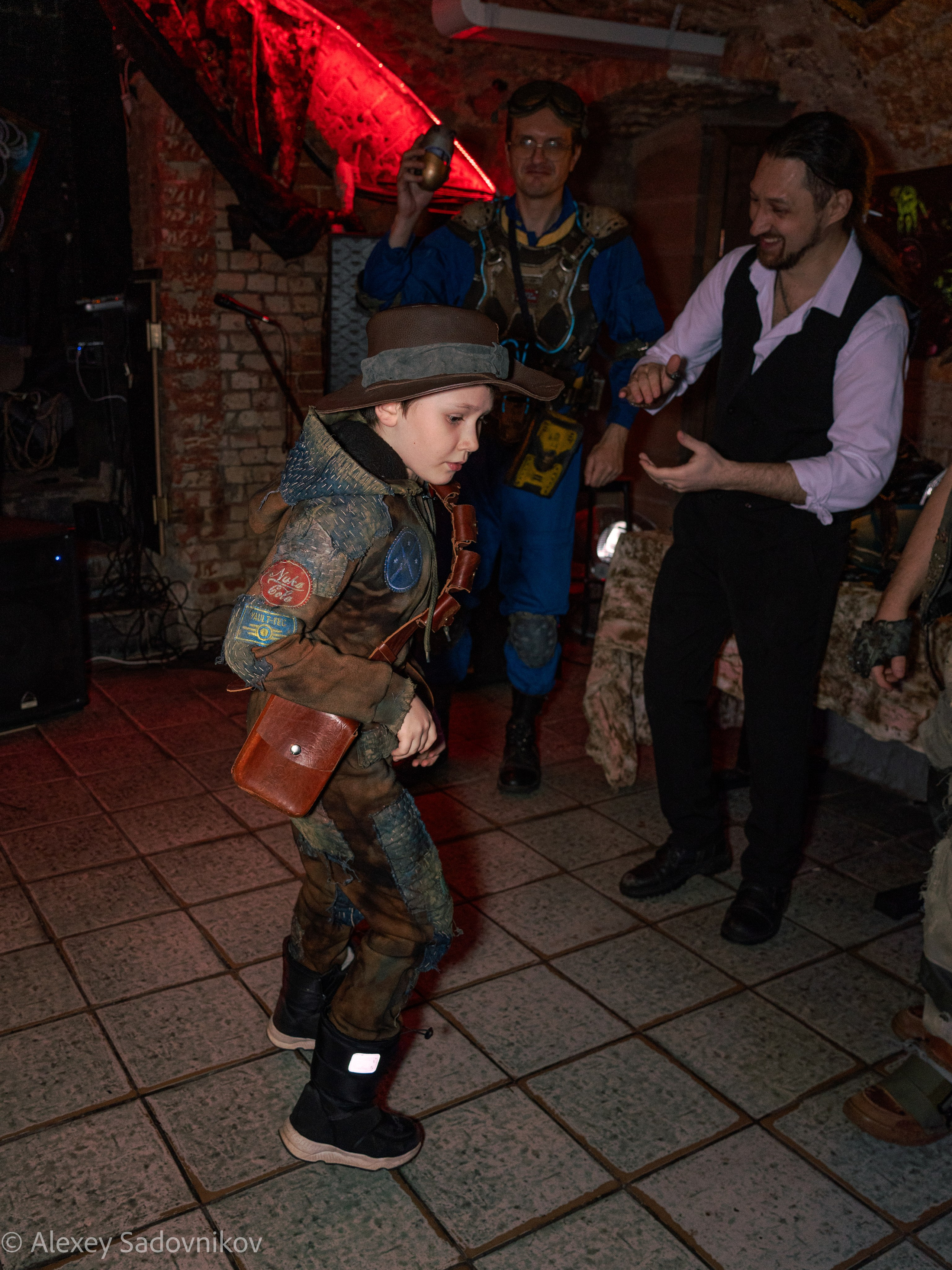 Бар Кузен Самди — день рождение AFTER US. Коммерческий фотограф в Москве Садовников Алексей