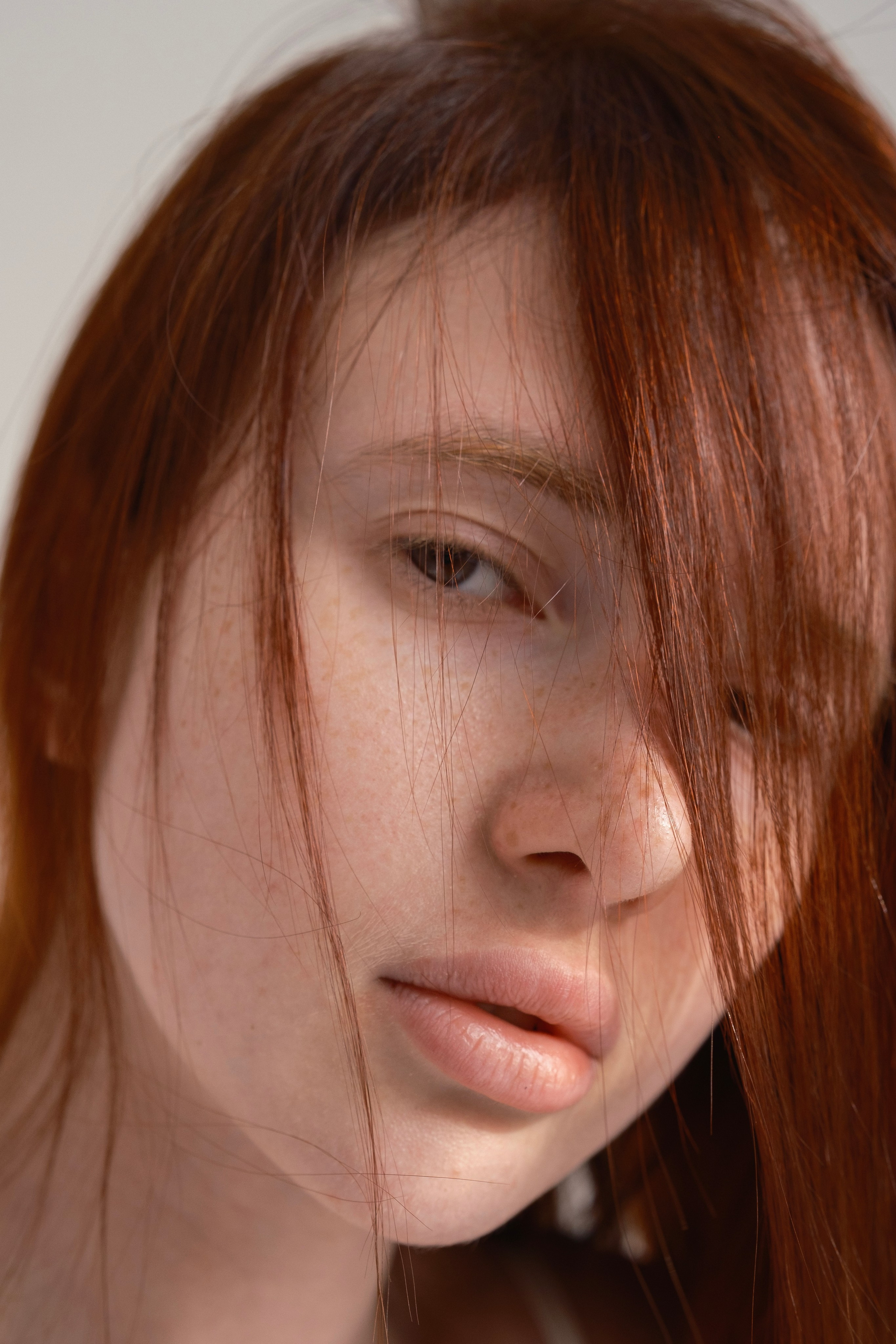 Модельные и актерские тесты. Портретный фотограф в Москве Александр Денисов