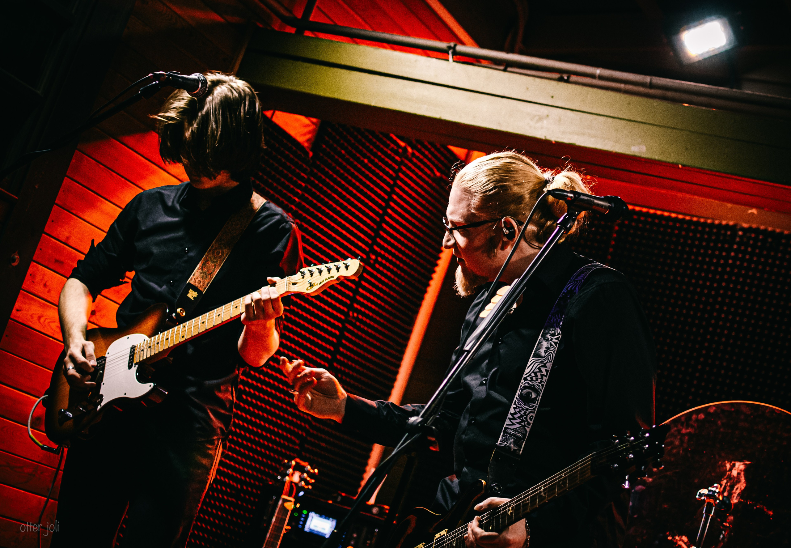 Голова Муэссы | Китайский лётчик Джао Да. Концертный репортёр Валерия Сафина